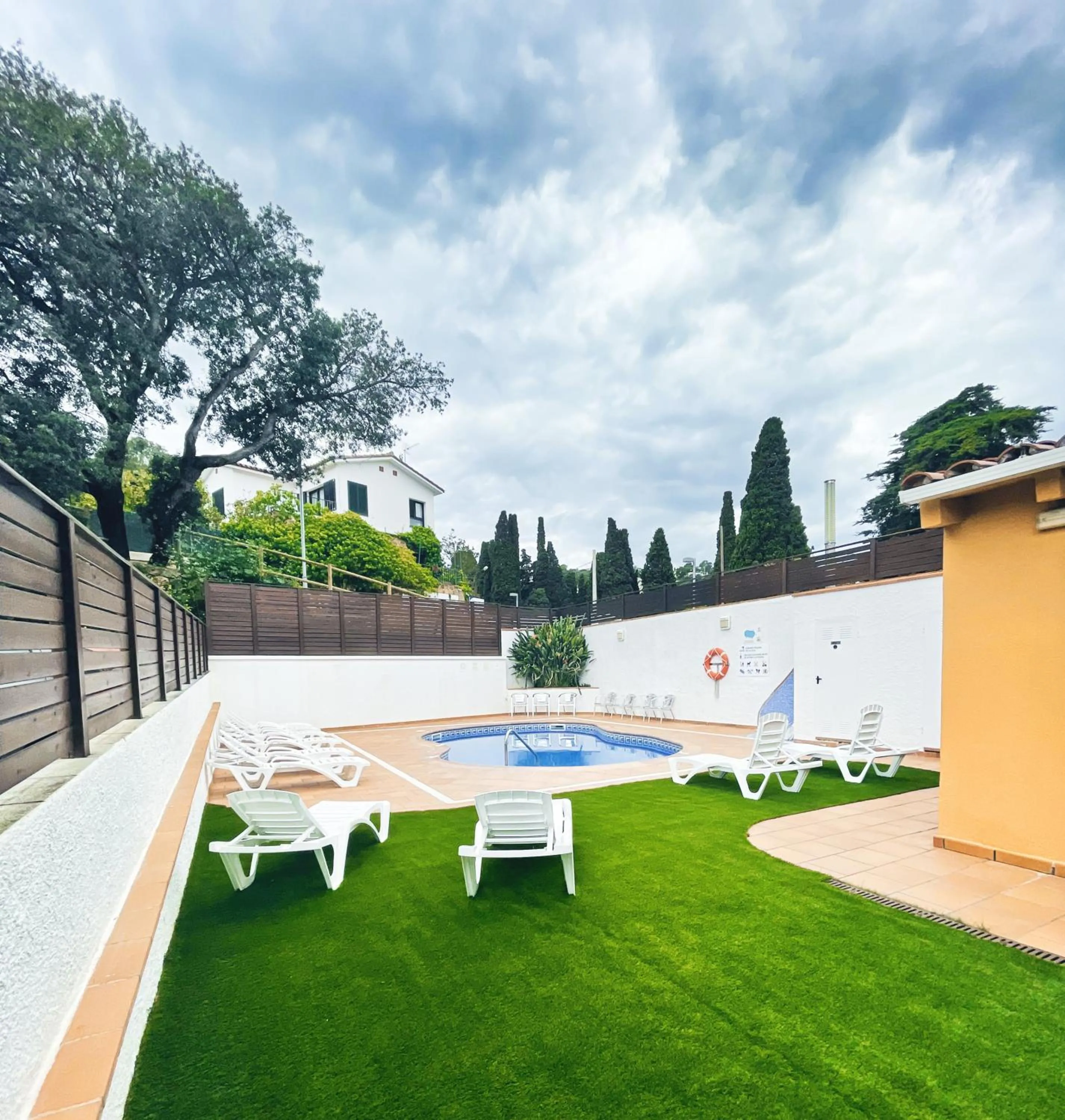 Swimming pool in Hotel Turissa