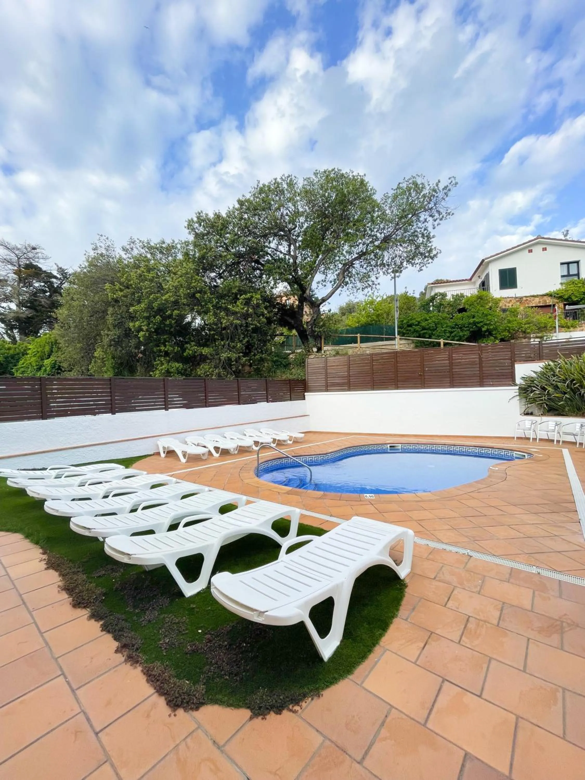 Pool view in Hotel Turissa