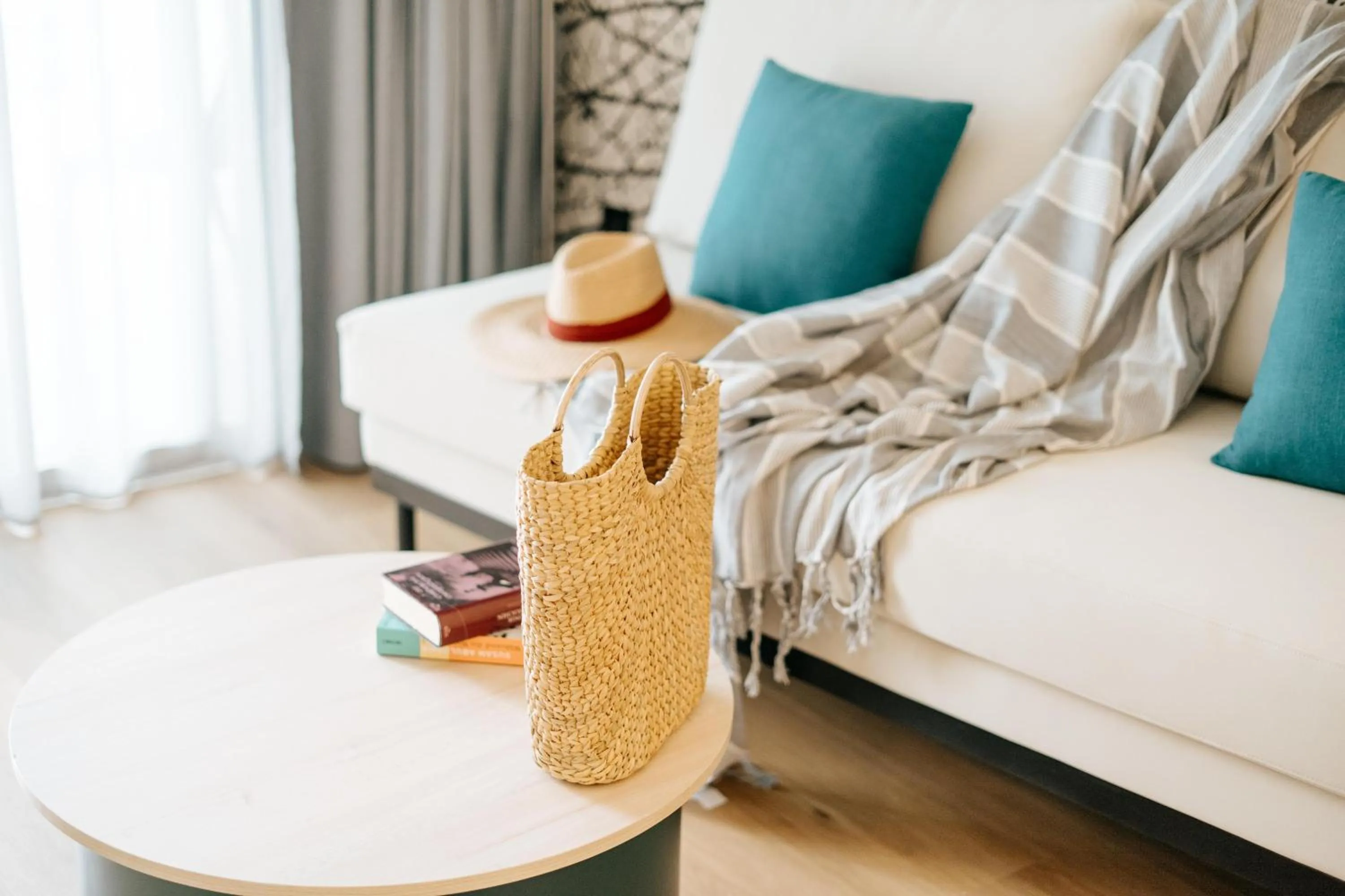 Photo of the whole room, Bed in R2 HIGOS BEACH