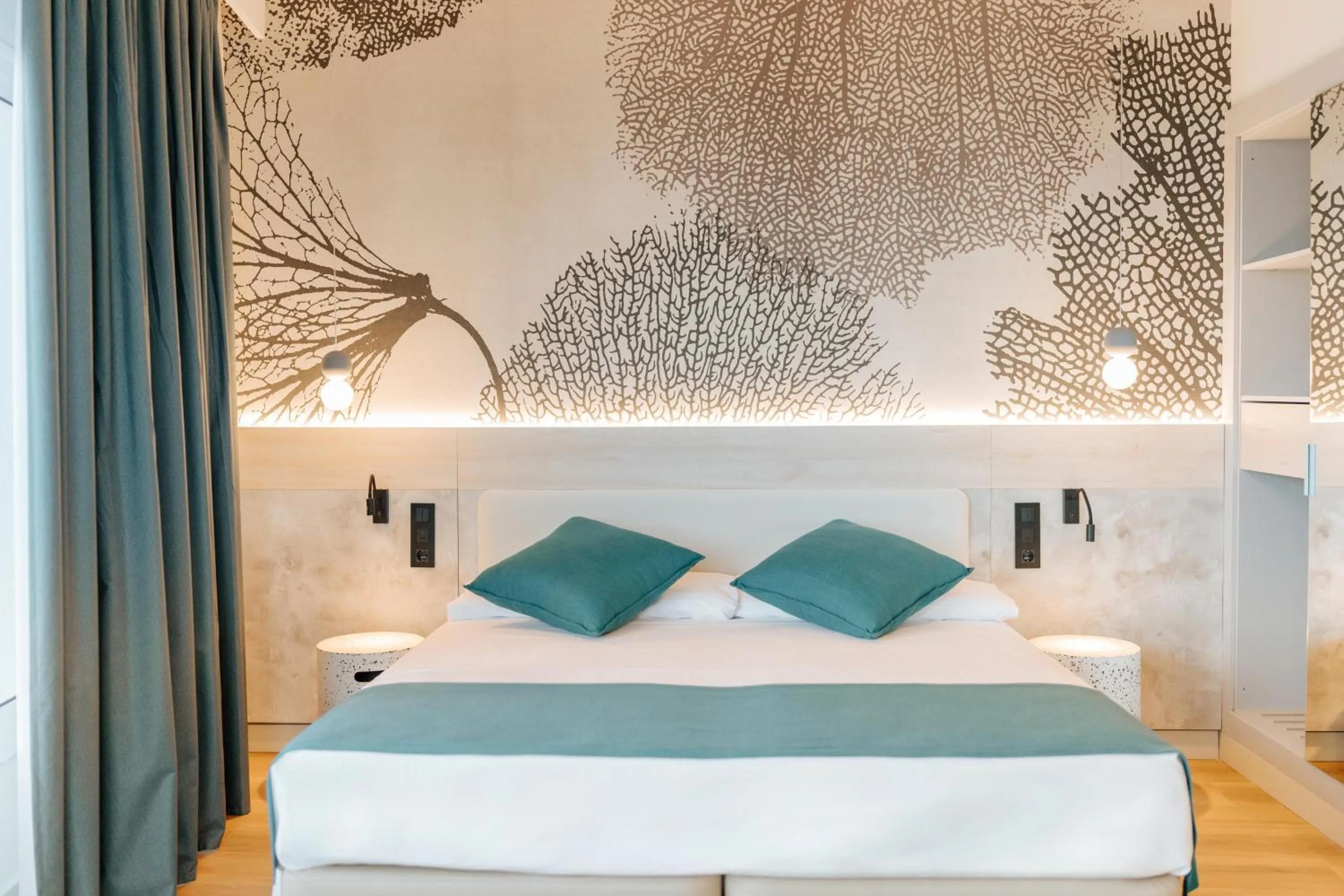 Bed in R2 HIGOS BEACH