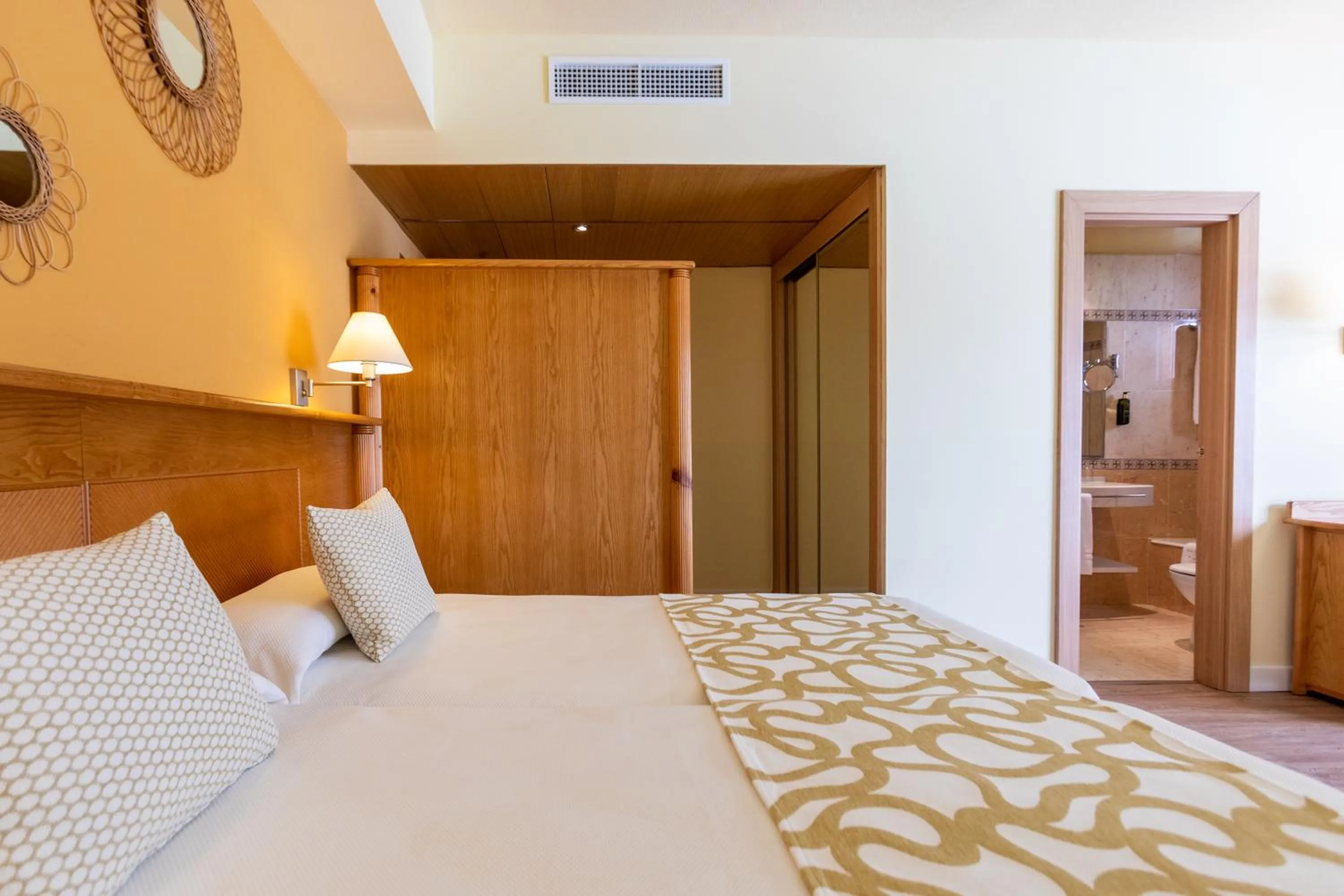 Bedroom in Ona Palmira Paradise Paguera