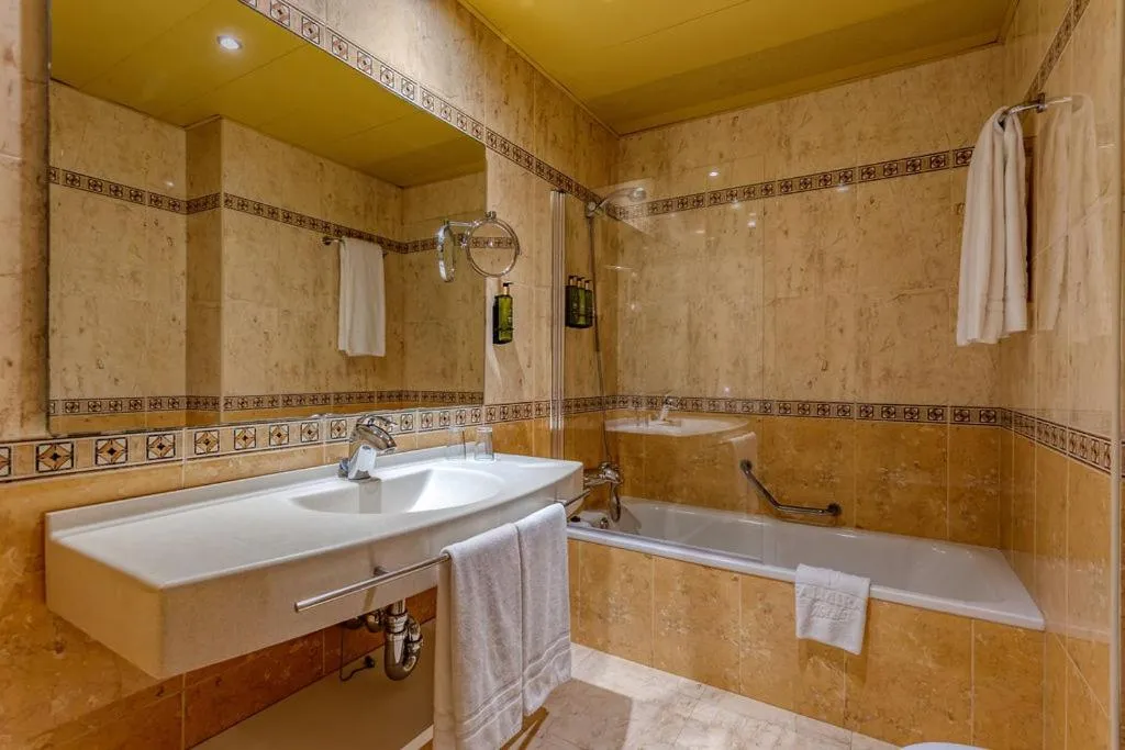 Toilet in Ona Palmira Paradise Paguera