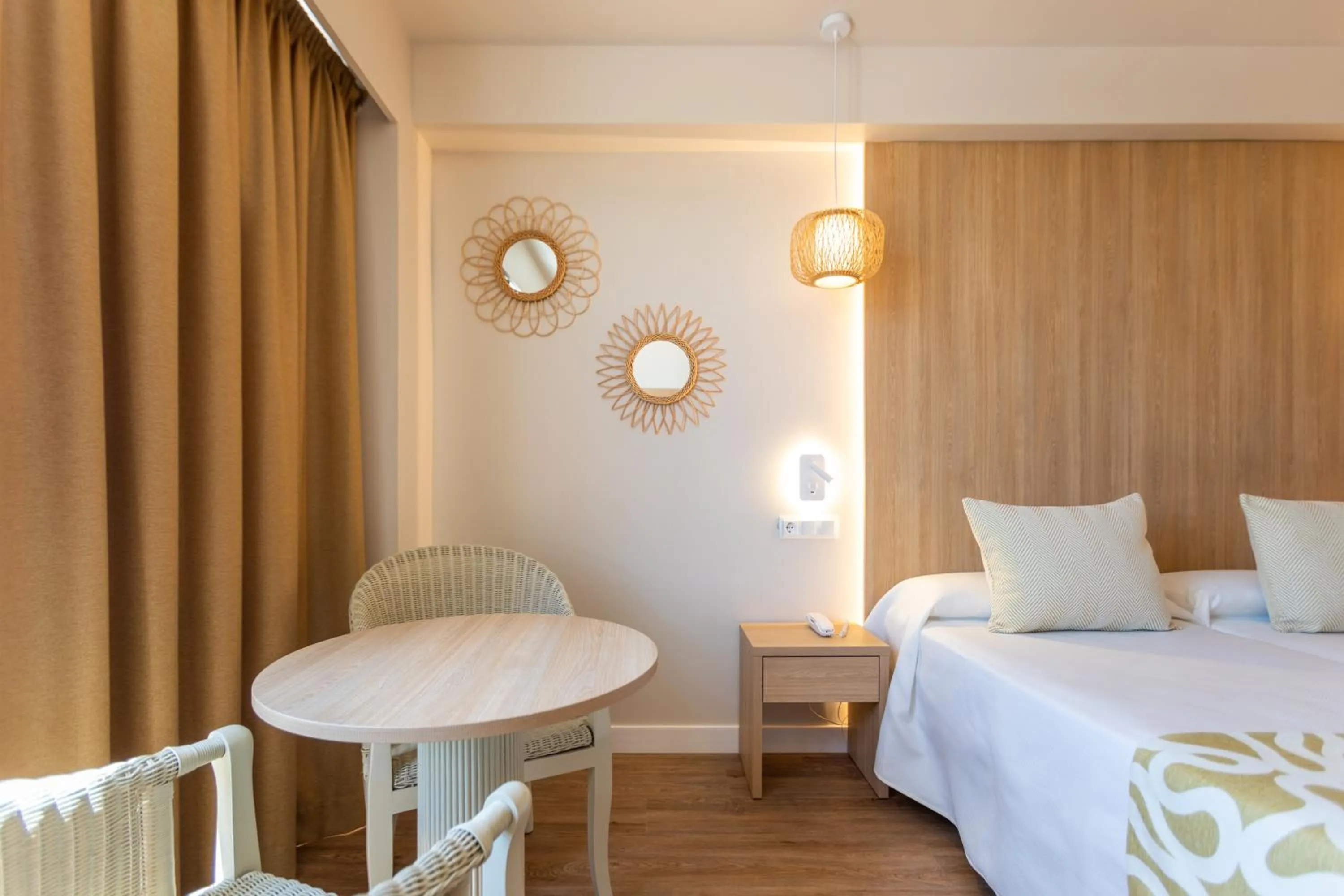 Bedroom in Ona Palmira Paradise Paguera