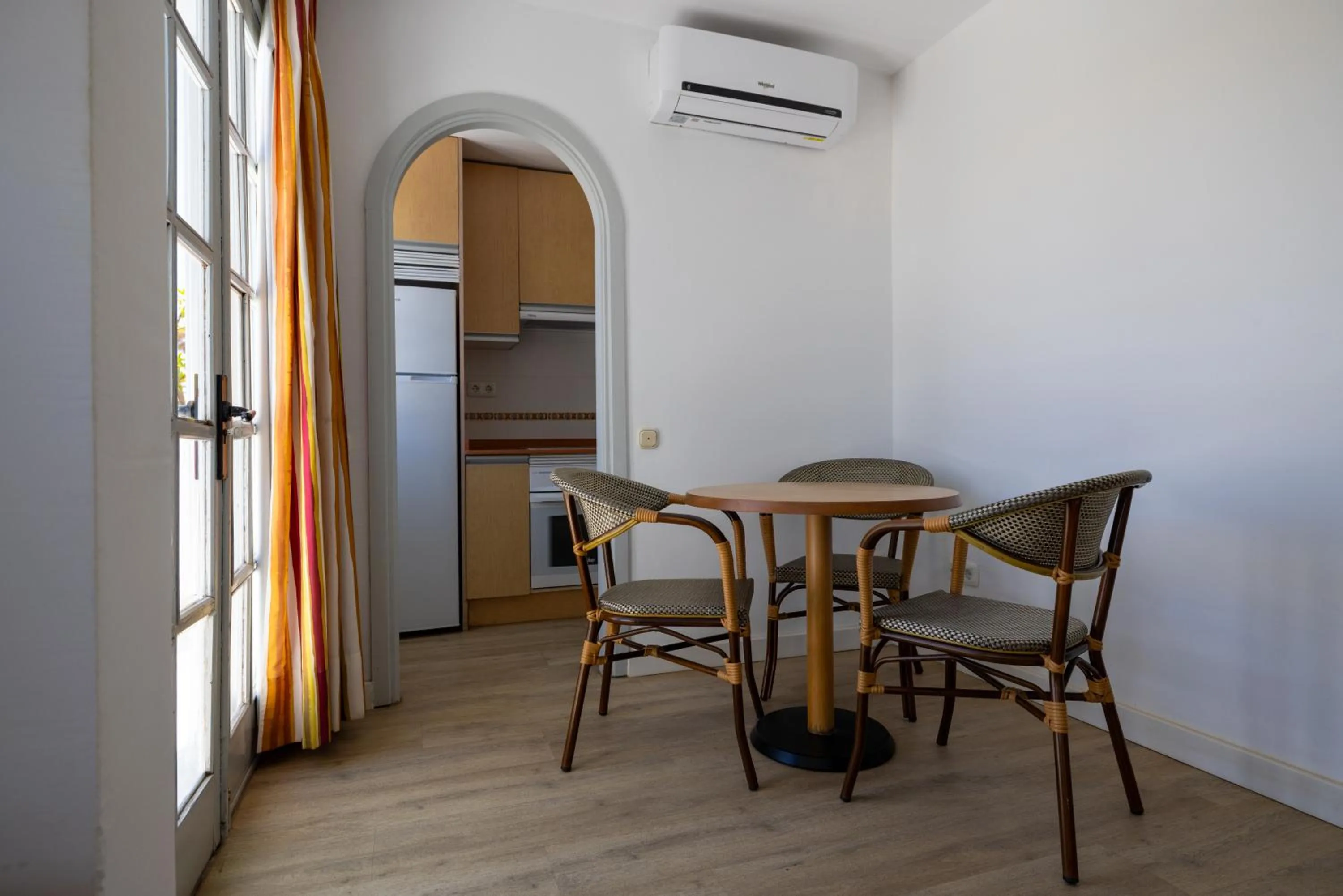 Kitchen or kitchenette in Fuentepark Apartments