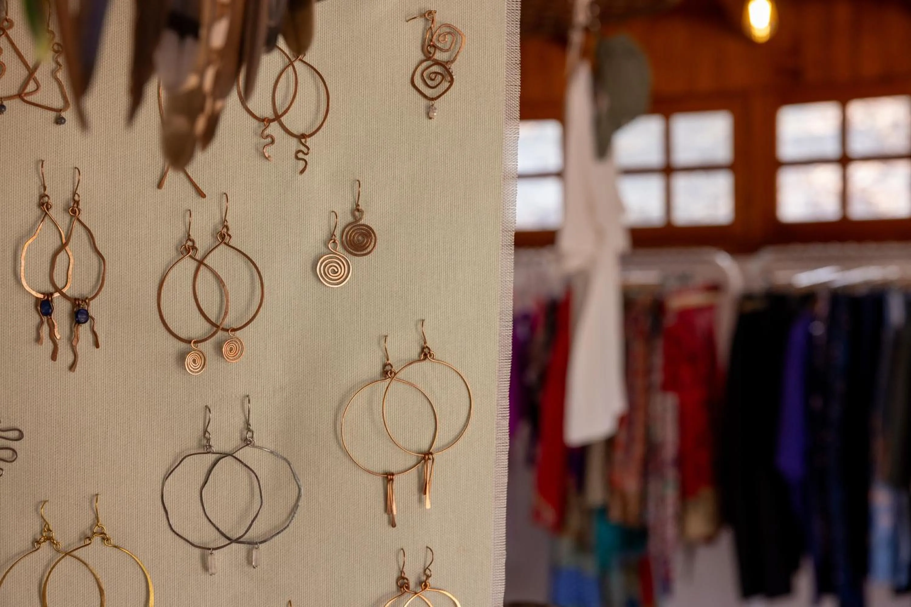 On-site shops in Fuentepark Apartments