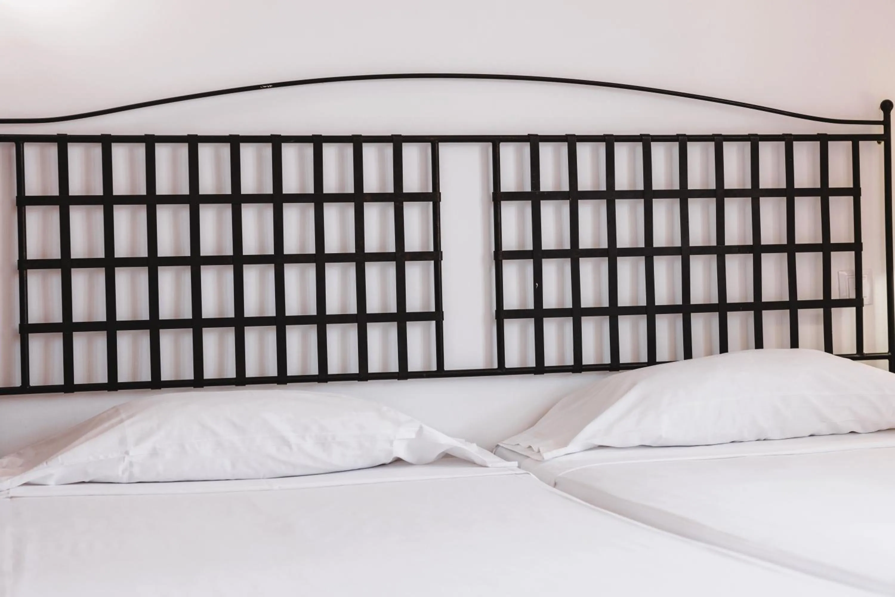 Bed in Fuentepark Apartments