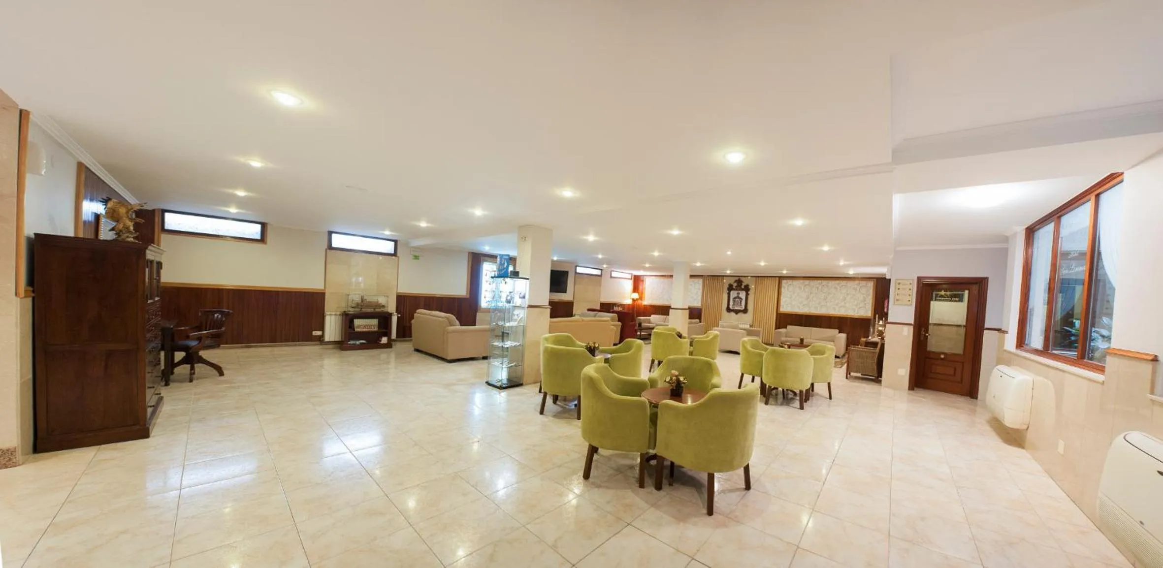 Lounge or bar in Hotel San Lorenzo