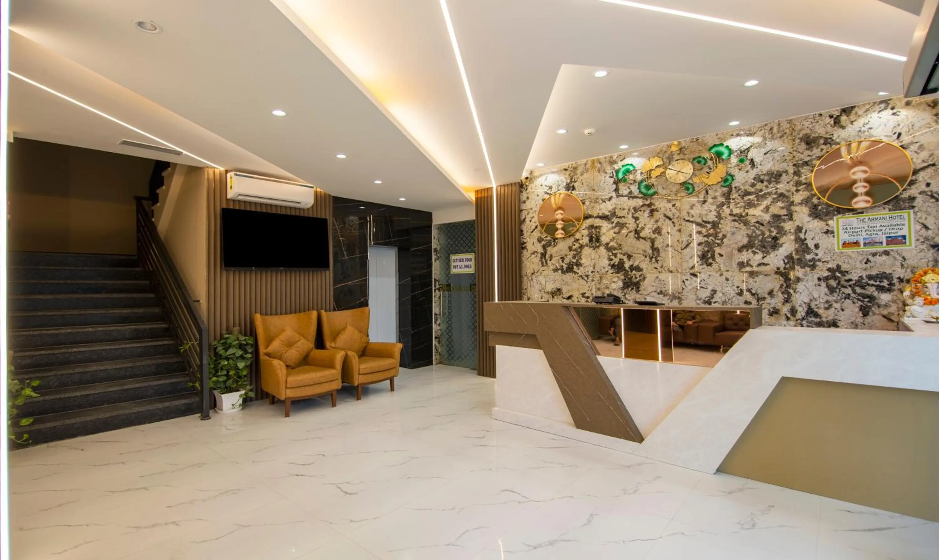 Lobby or reception in Treebo Trend The Armani