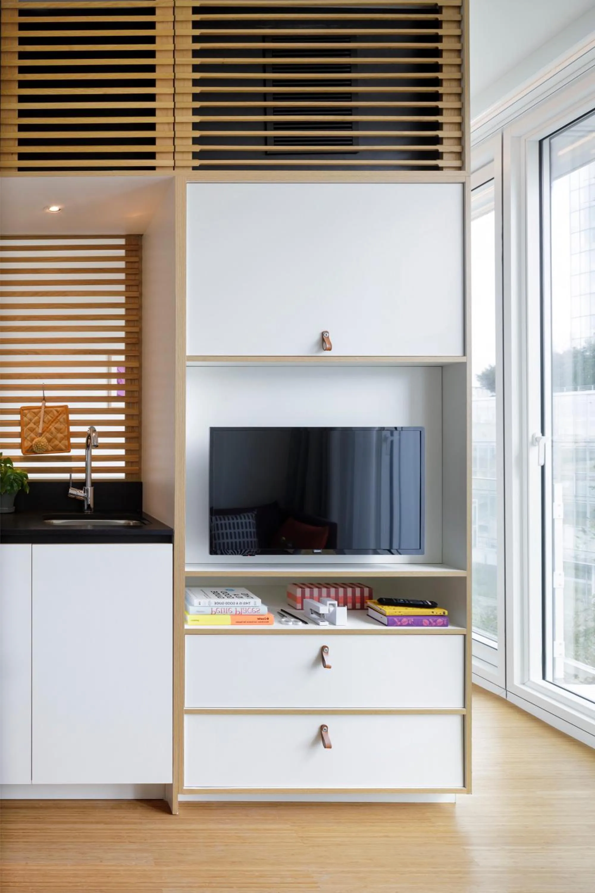 TV and multimedia in Zoku Paris