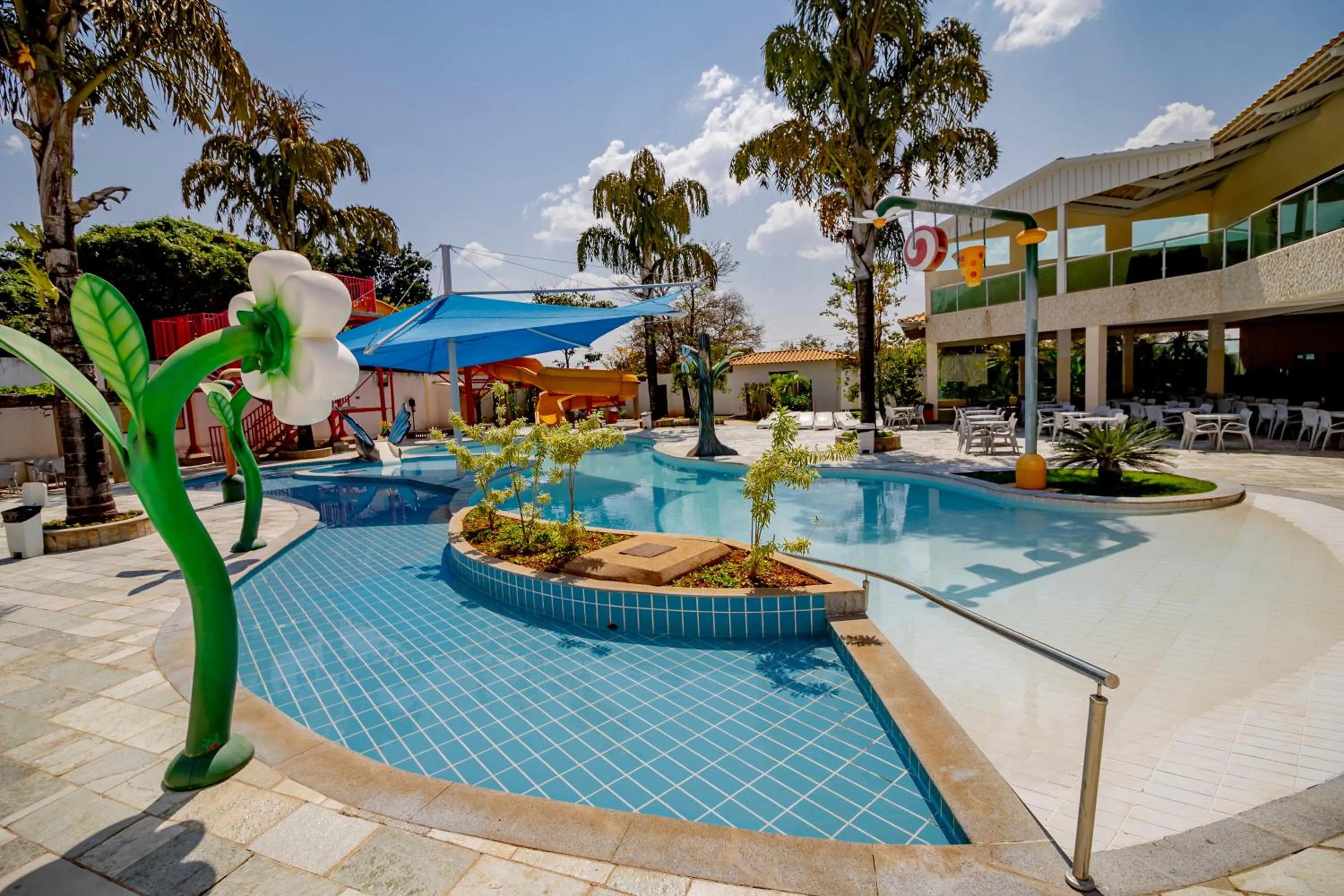 Diroma Resort com um dia no Acqua Park