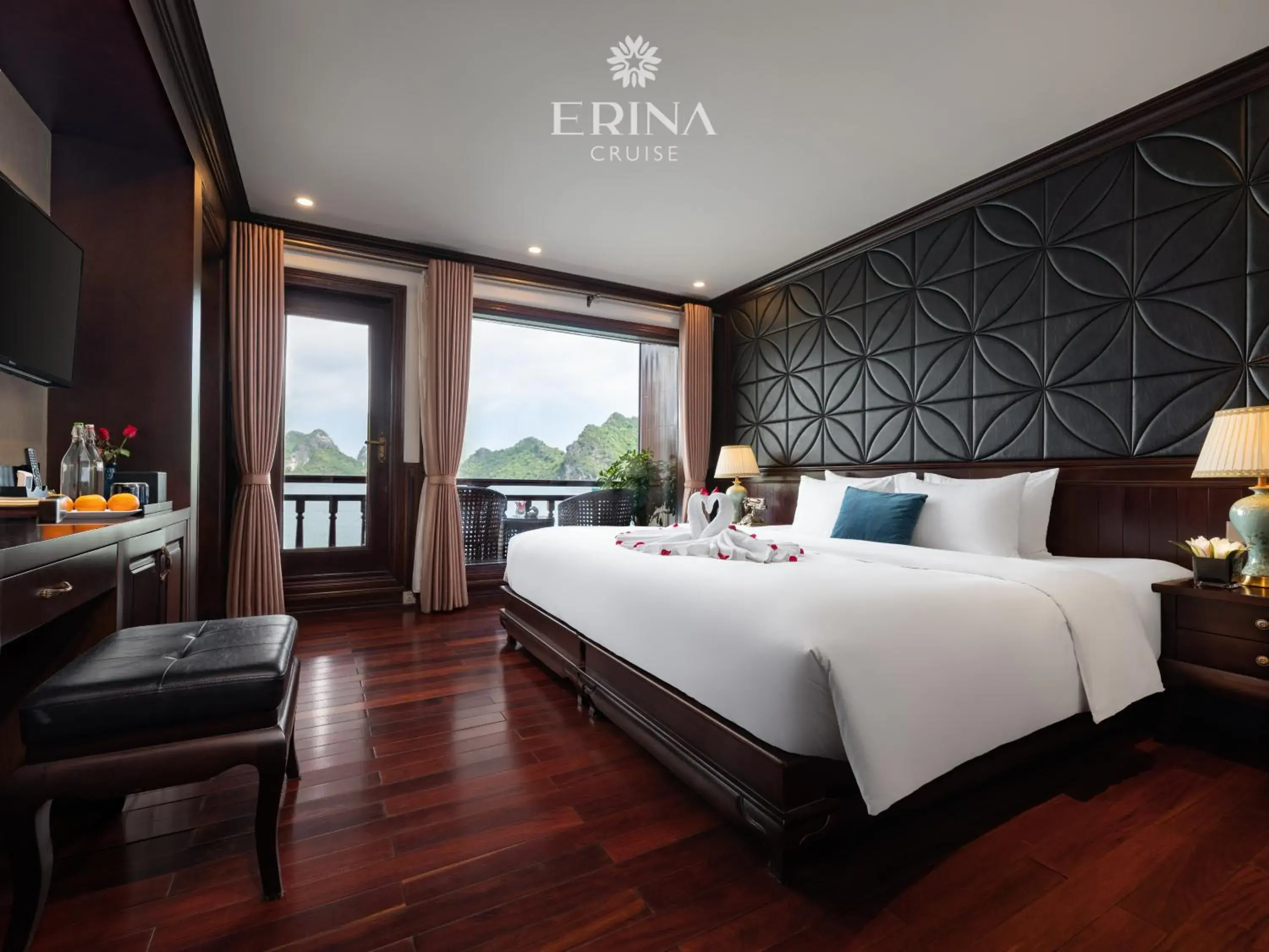 Suite with Balcony - single occupancy in Erina Cruise by HAG Suite with Balcony - single occupancy in Erina Cruise by HAG