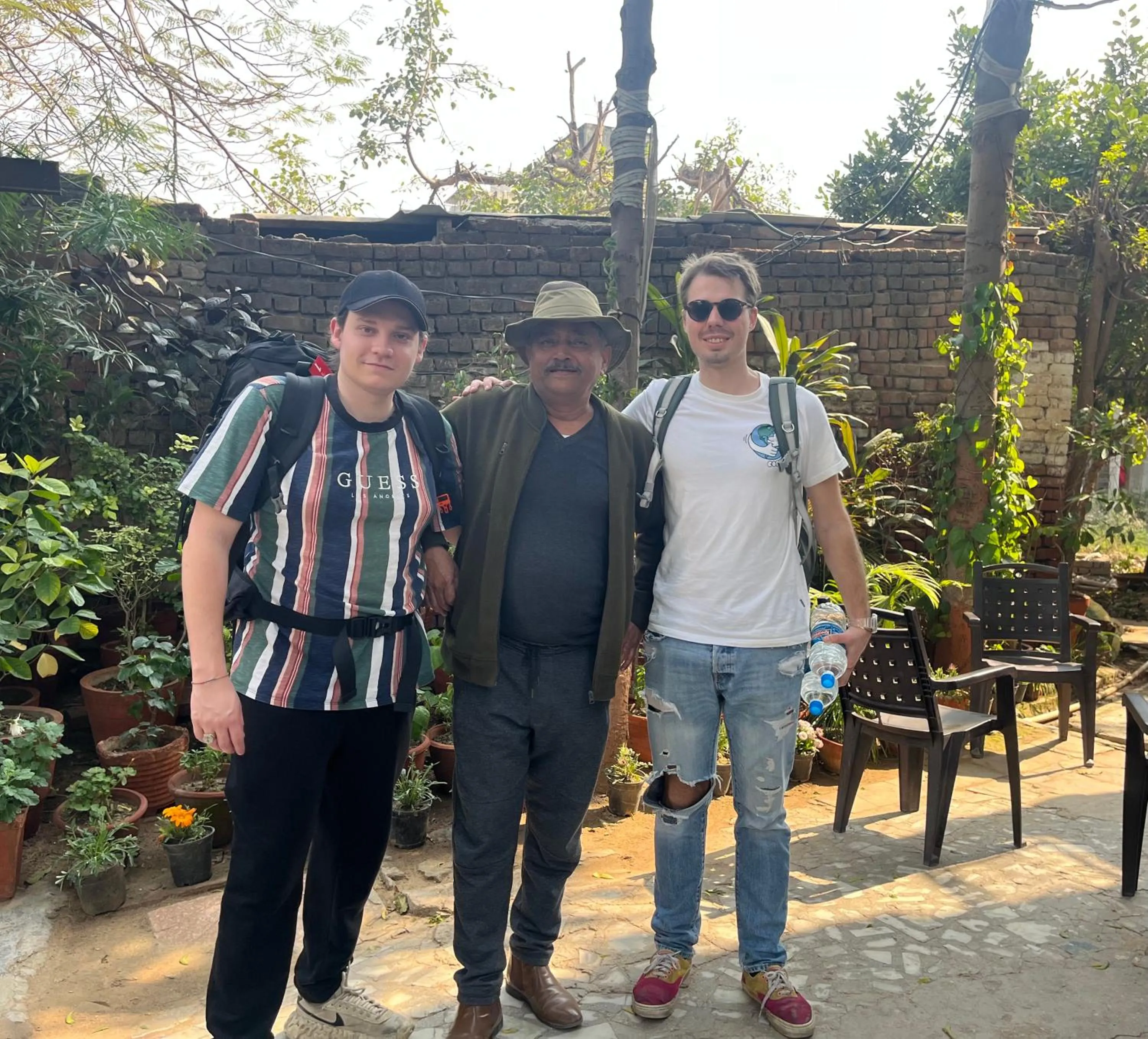 Guests in Alibaba’s Indiana Homestay