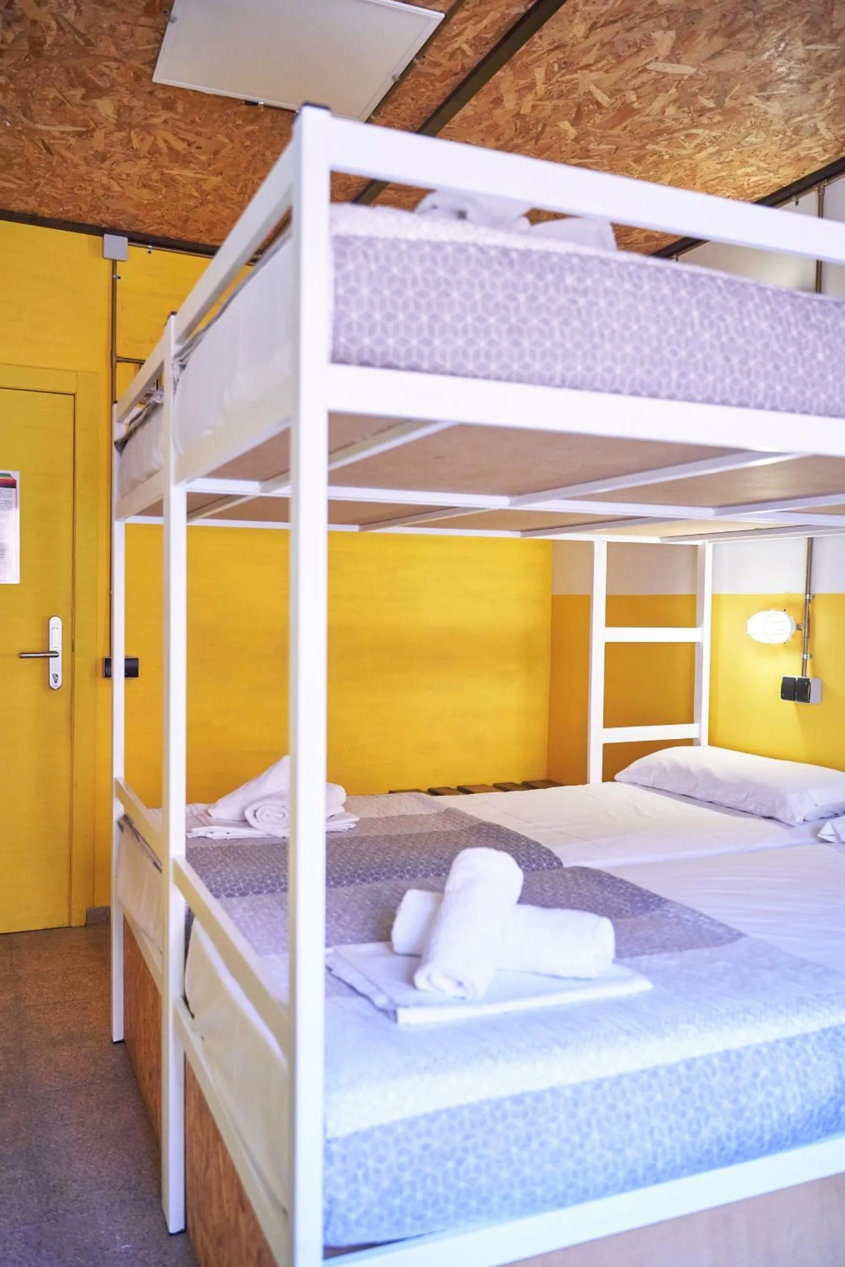 Bed in LOFT HOSTAL Group