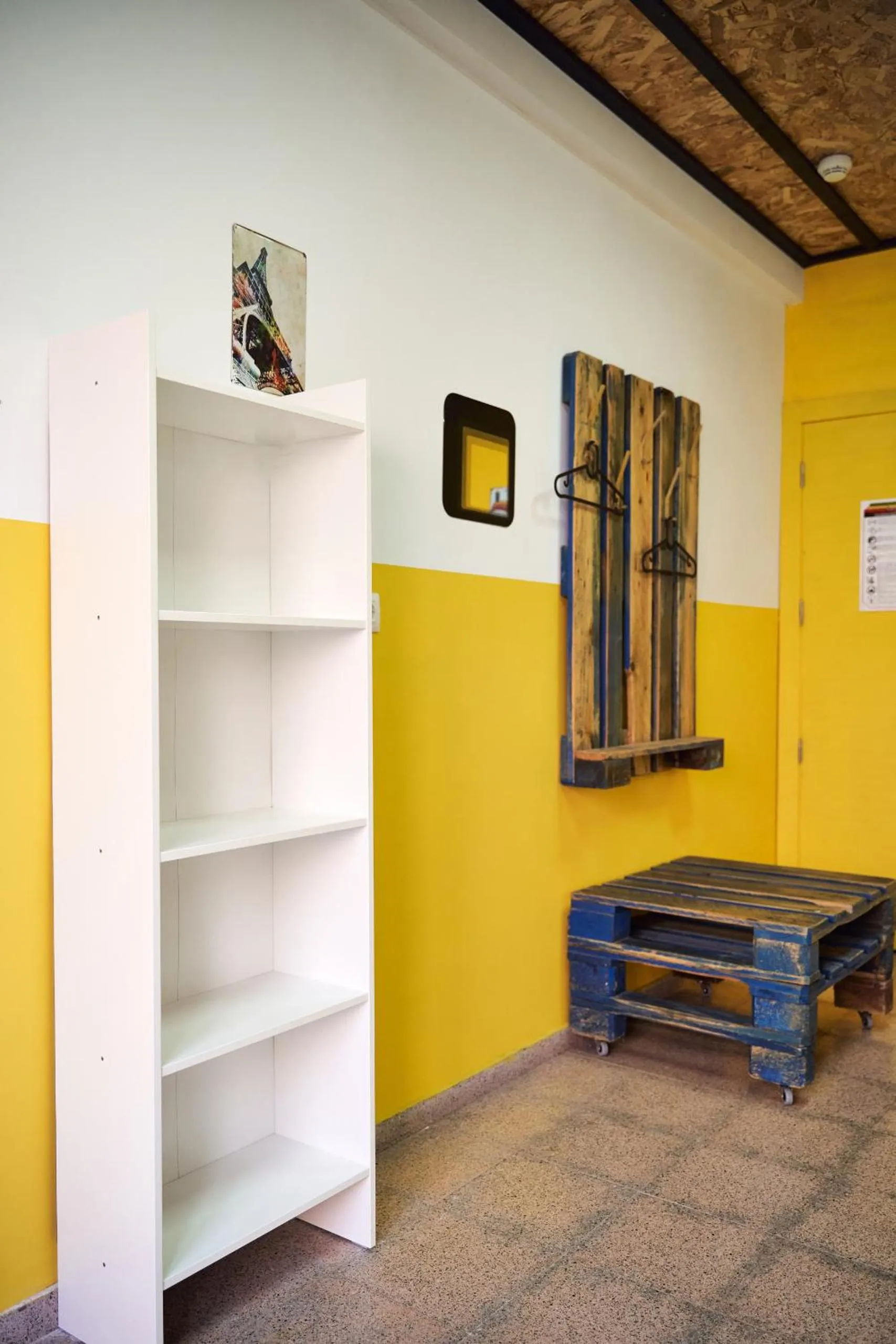 Photo of the whole room in LOFT HOSTAL Group