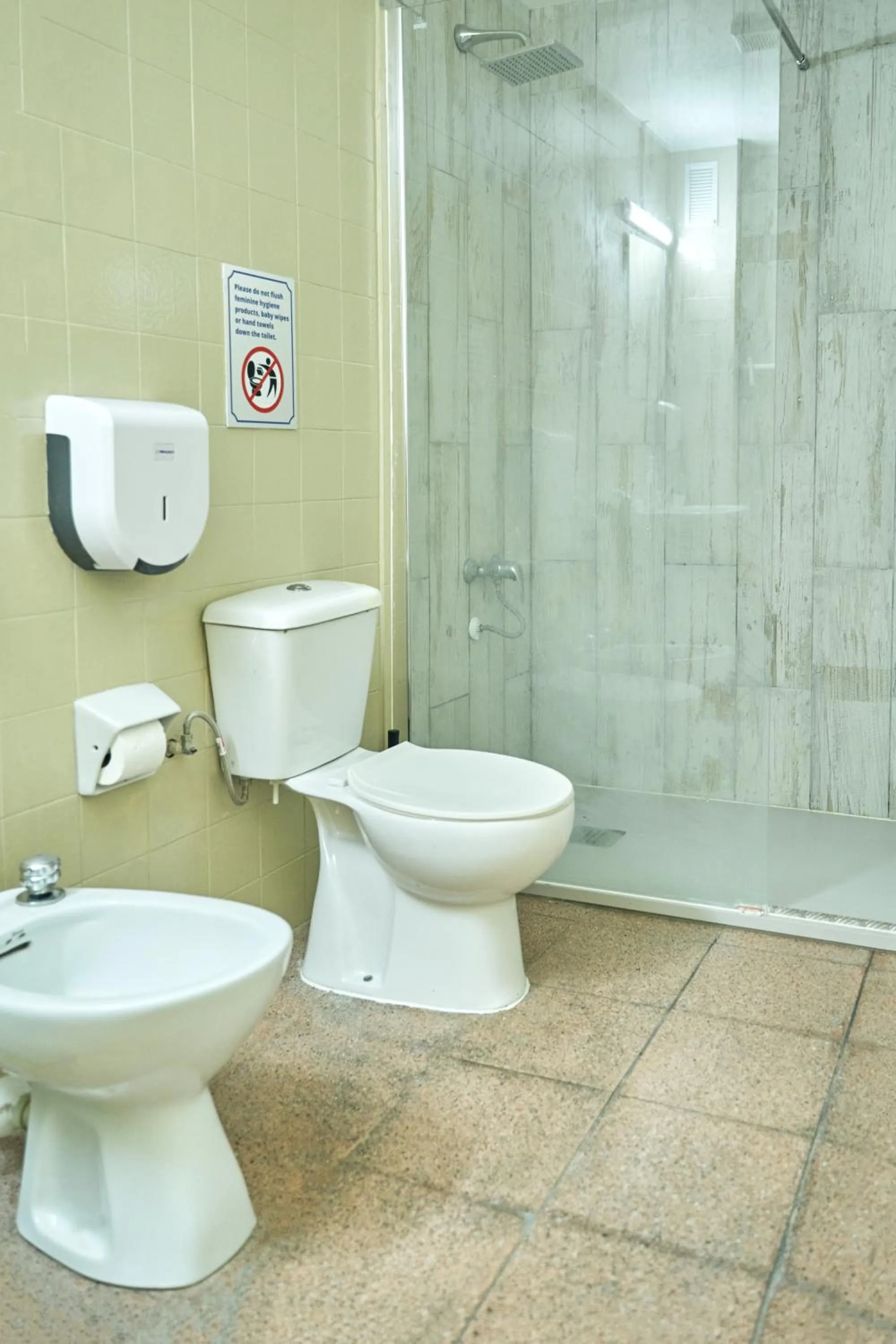 Bathroom in LOFT HOSTAL Group
