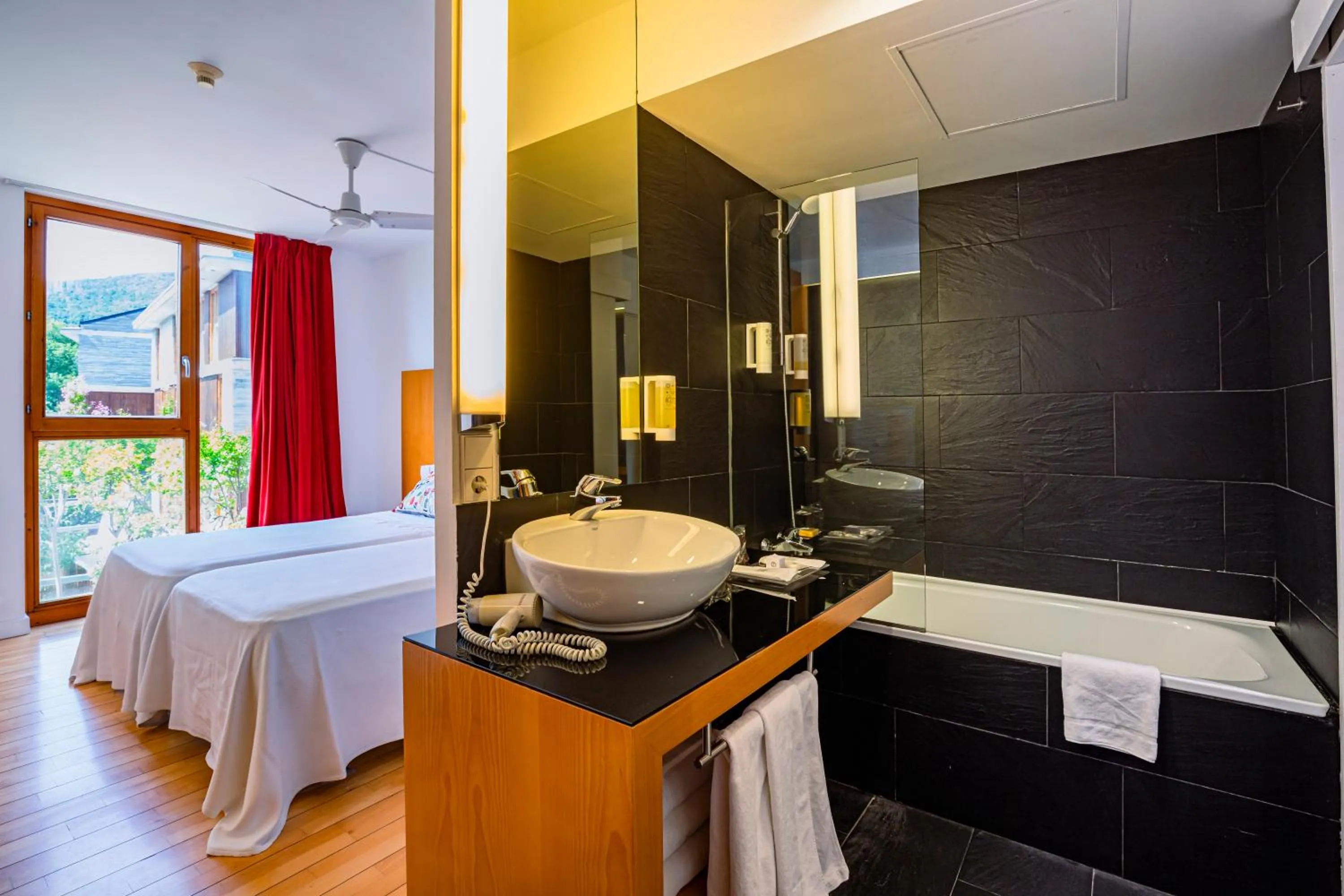 Bathroom in Tierra de Biescas