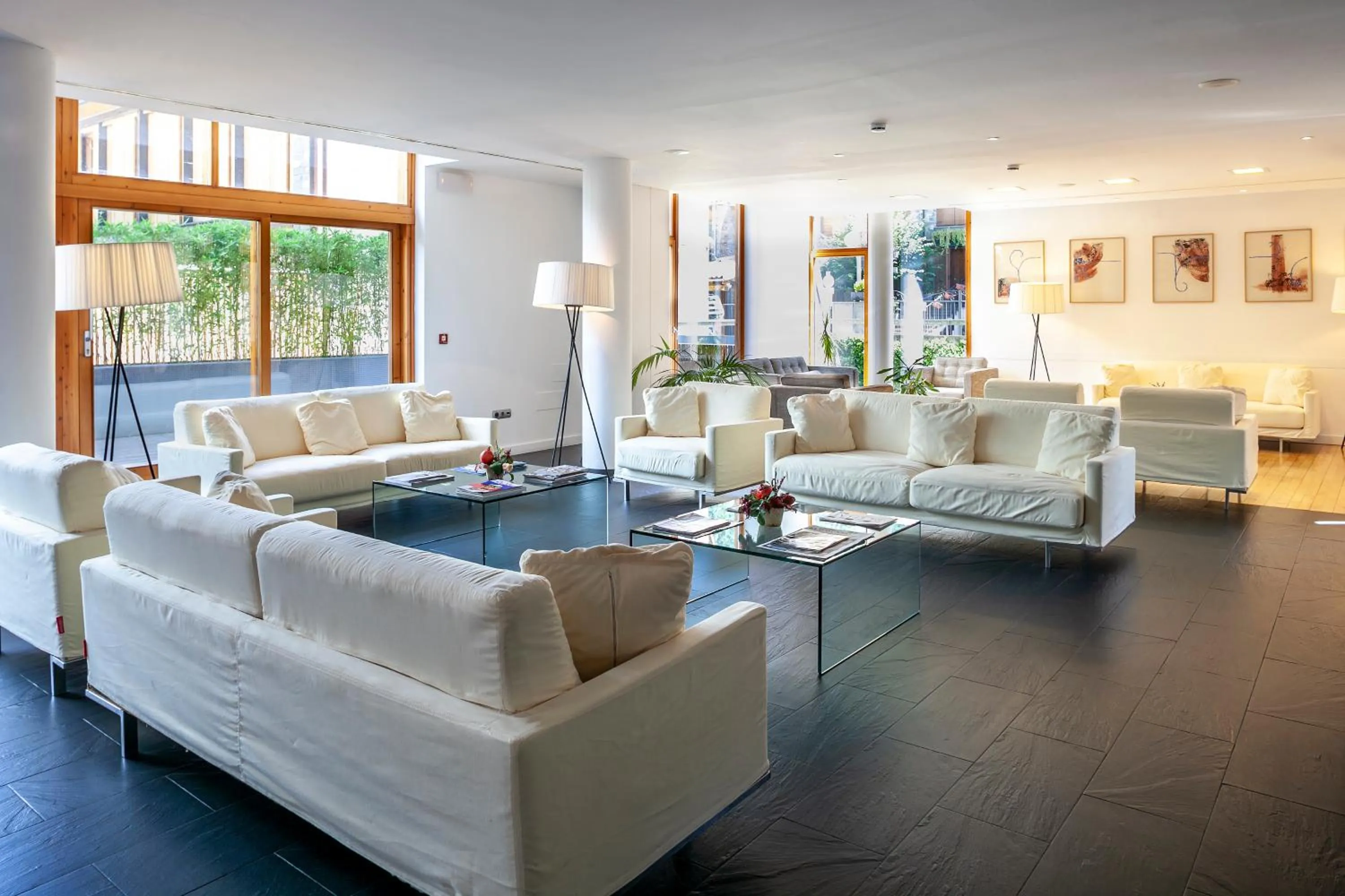 Library in Tierra de Biescas