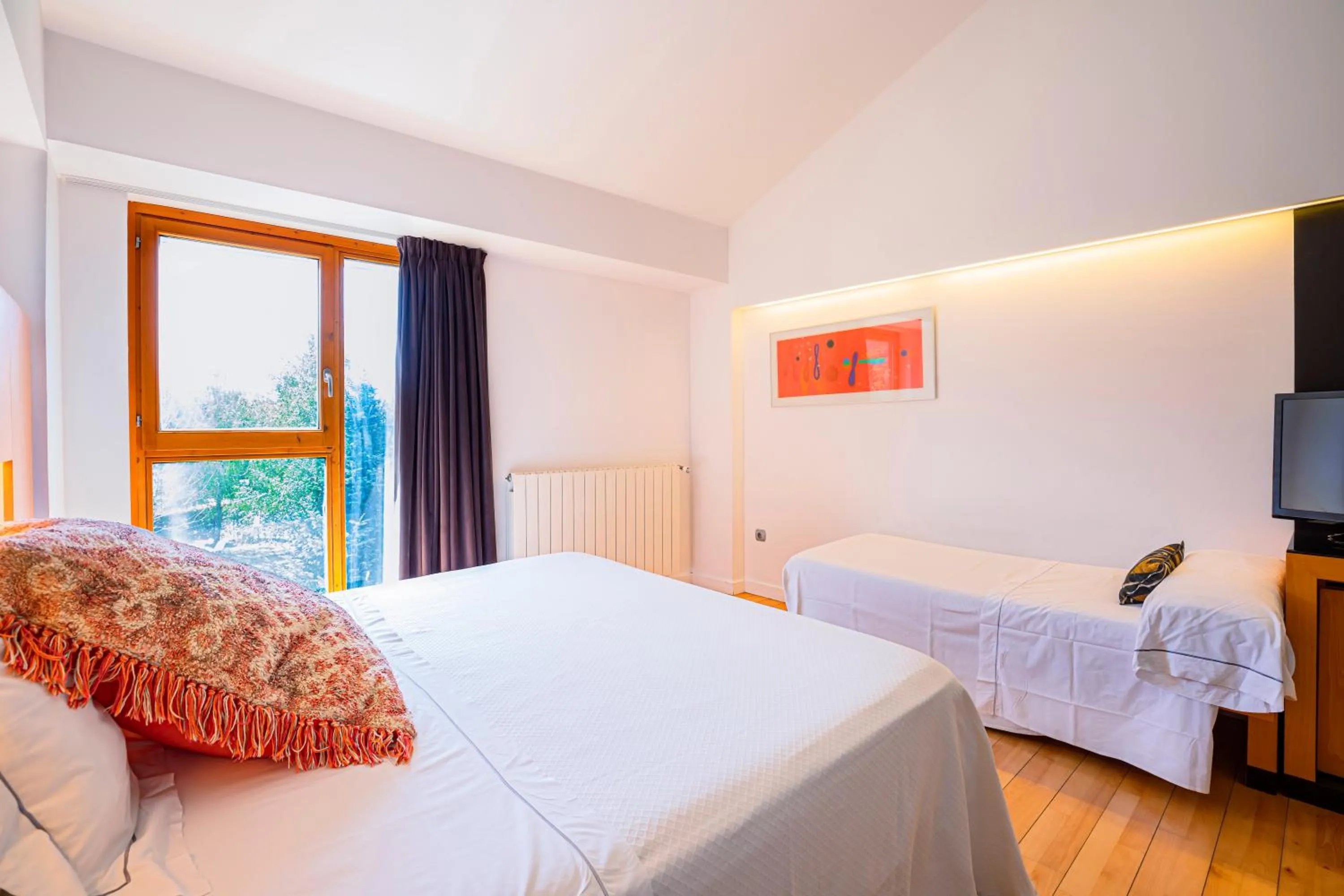 Bedroom, Bed in Tierra de Biescas