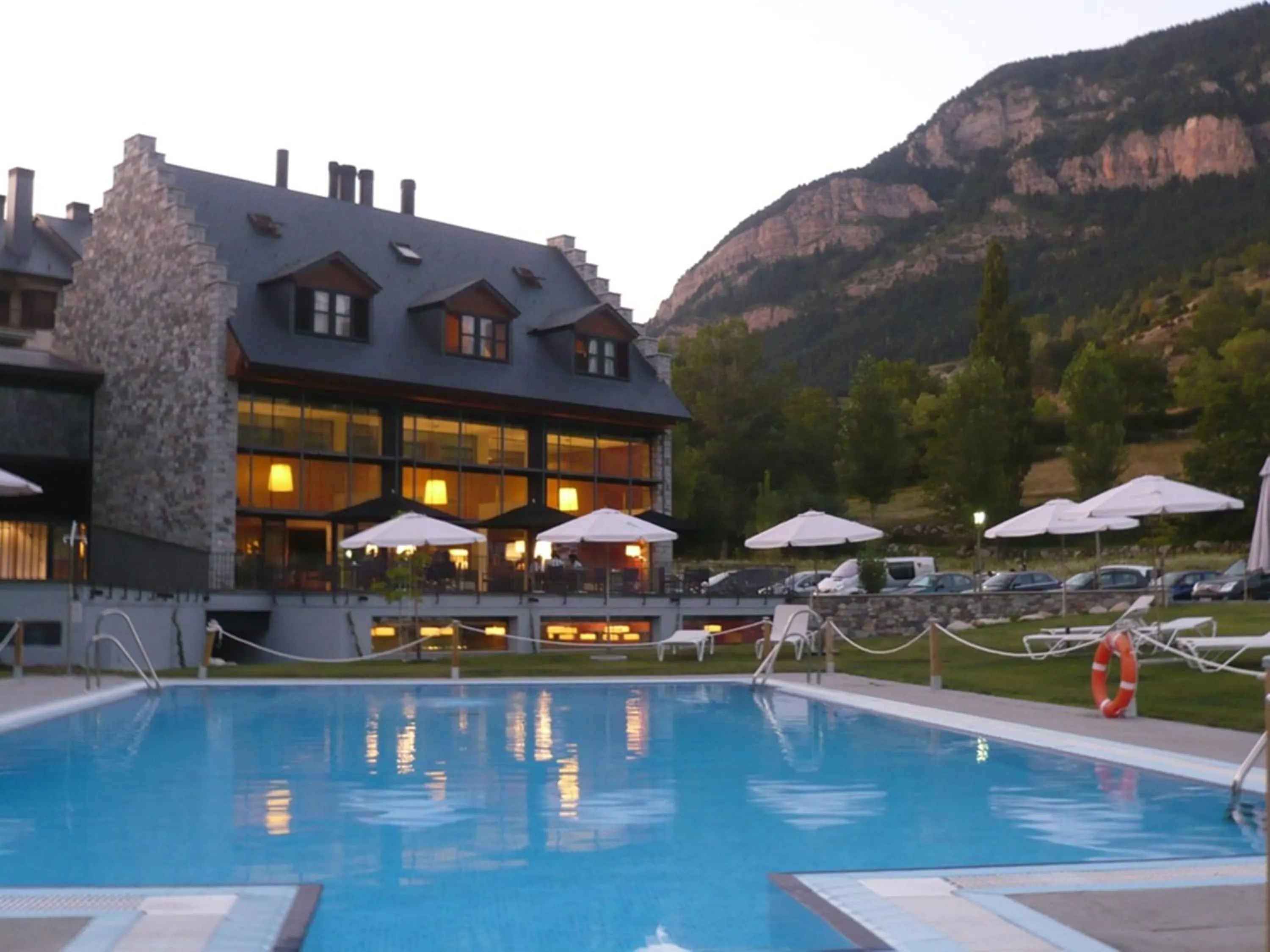 Swimming pool in HG Cerler