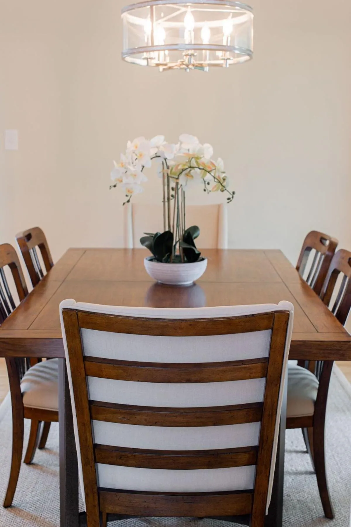 5 bedrooms with 4 Full Bath Fire Pit BBQ and Plush Amen on 1 2 acre