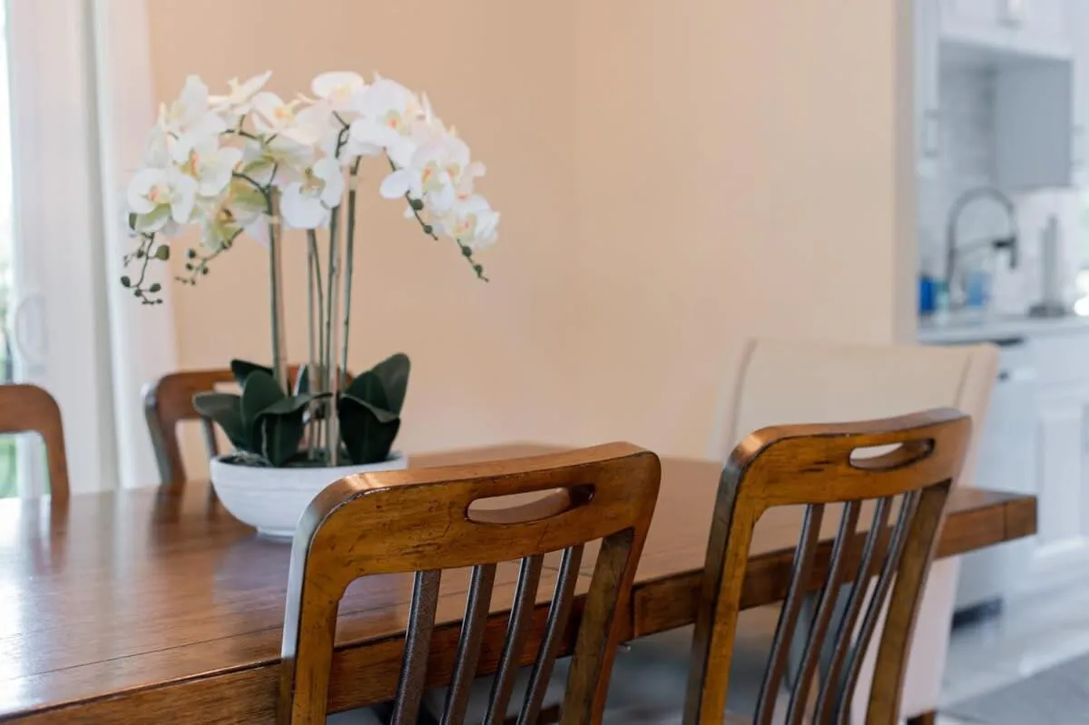 5 bedrooms with 4 Full Bath Fire Pit BBQ and Plush Amen on 1 2 acre