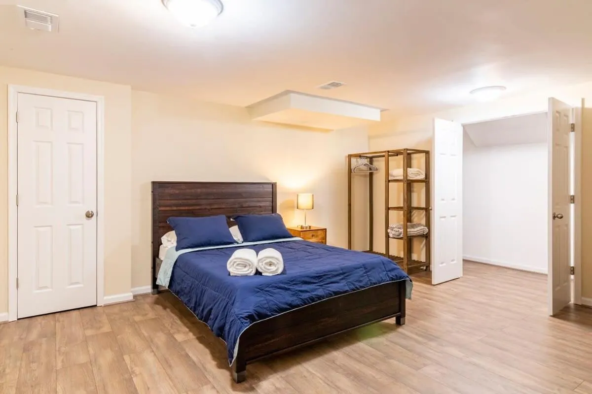 5 bedrooms with 4 Full Bath Fire Pit BBQ and Plush Amen on 1 2 acre