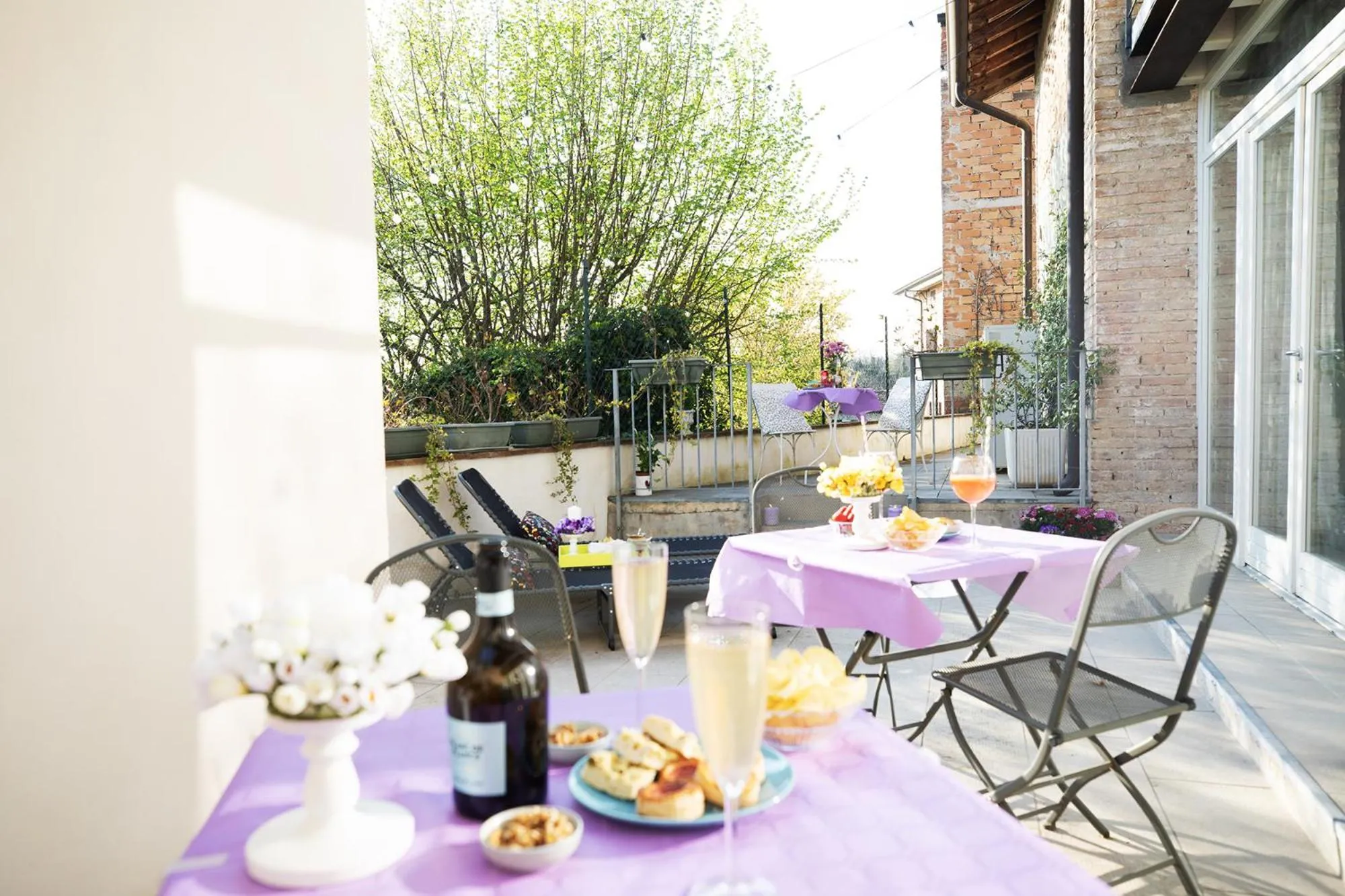 Patio in Relais La Rocca Solferino