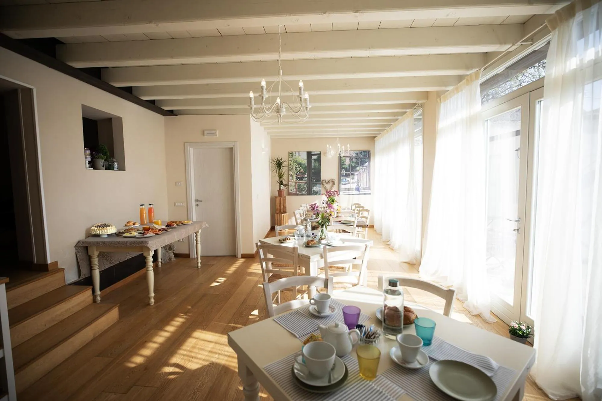 Restaurant/places to eat in Relais La Rocca Solferino