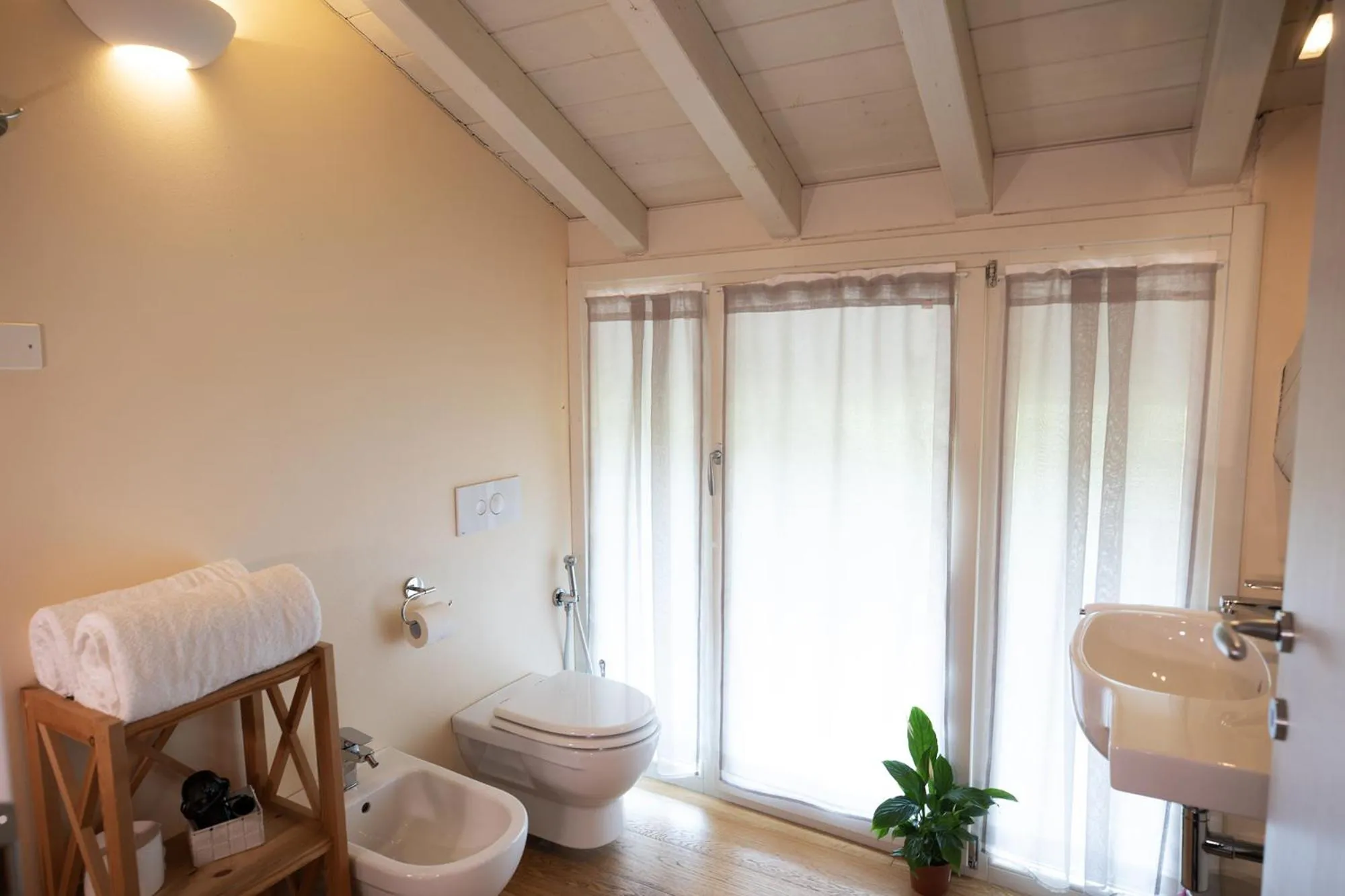 Shower in Relais La Rocca Solferino