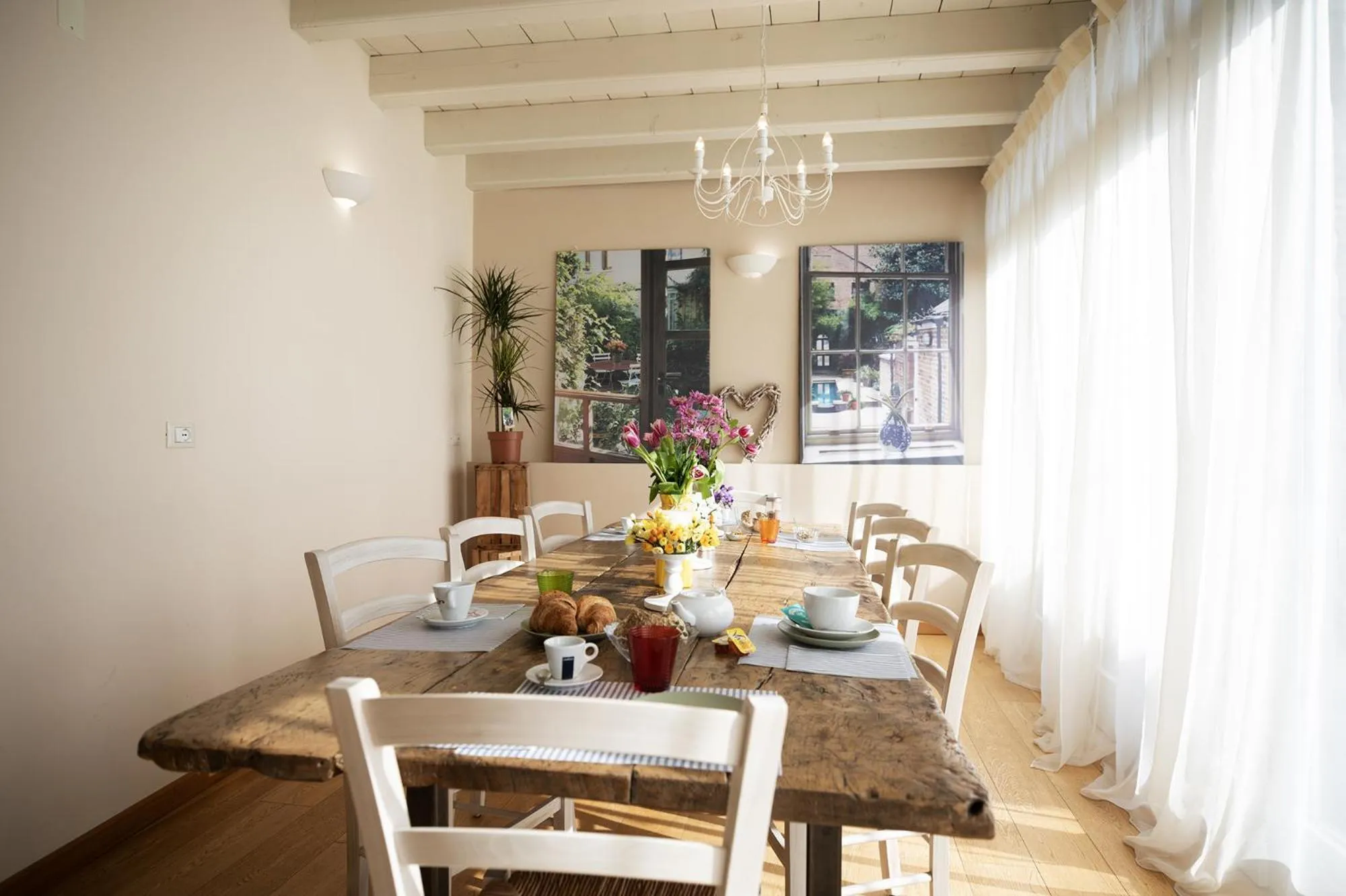 Restaurant/places to eat in Relais La Rocca Solferino