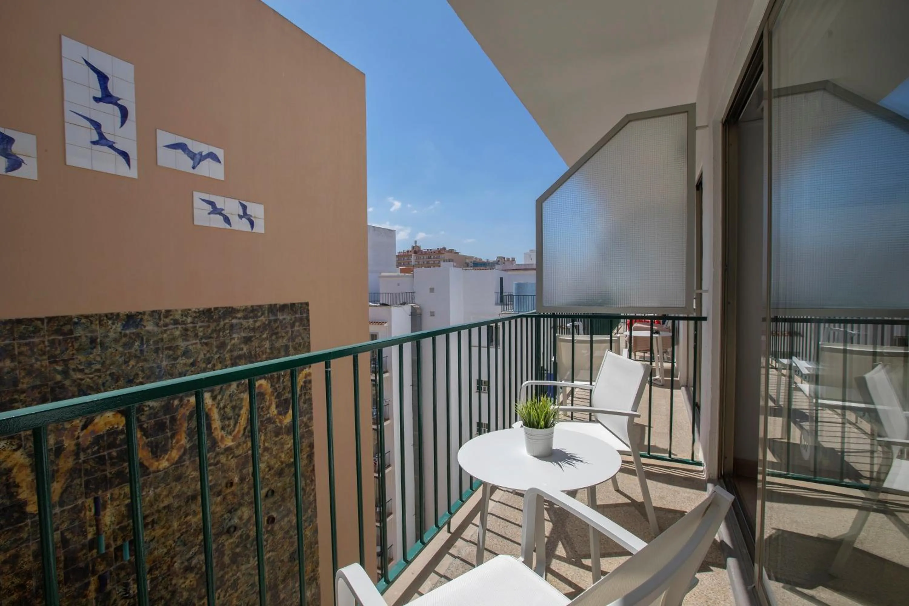 Bedroom in whala!beach