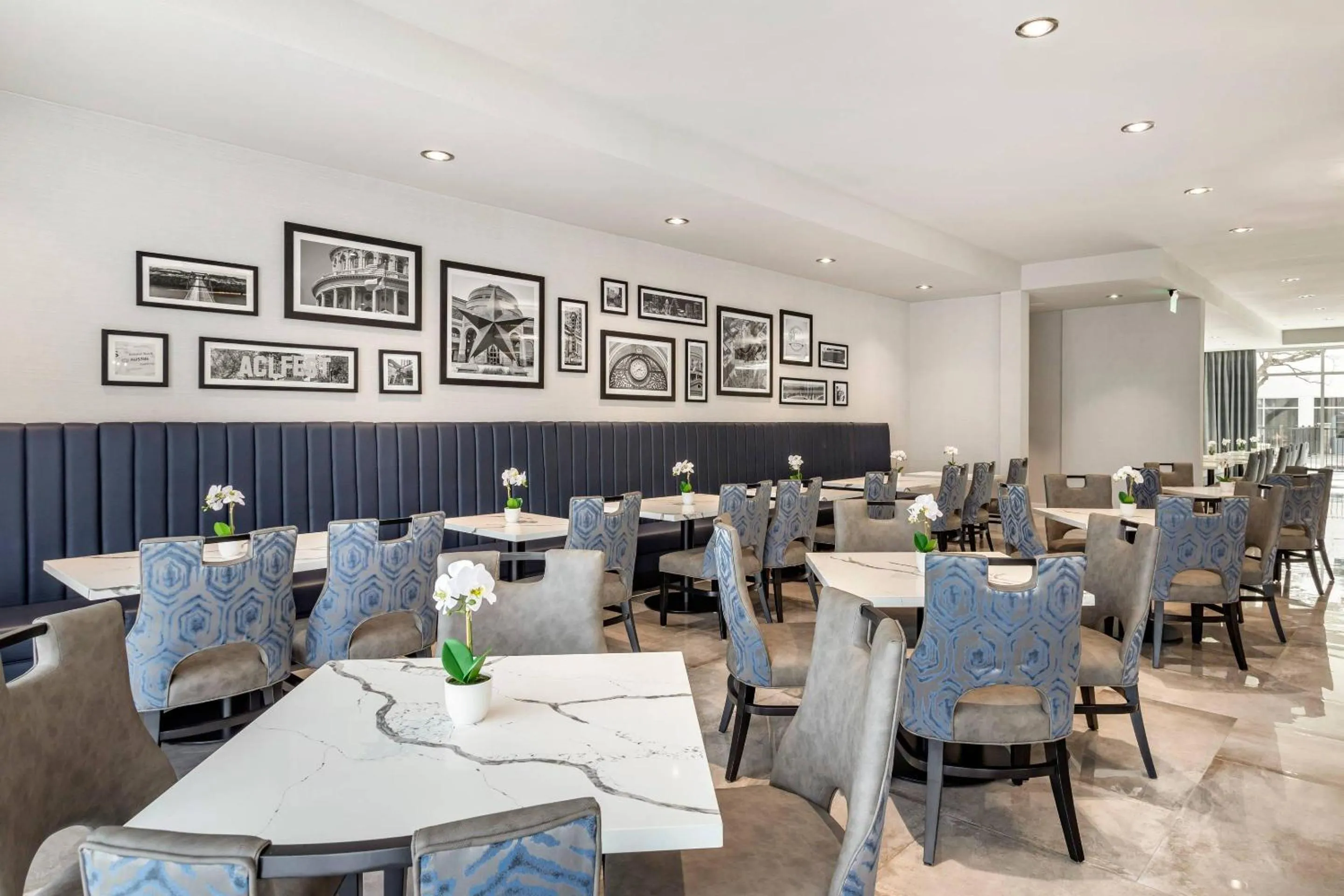 Restaurant/places to eat in Cambria Hotel Austin Uptown near the Domain