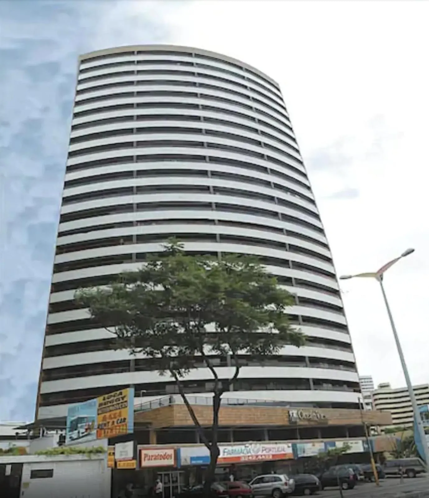 Property building in Hotel Ocean View Residence