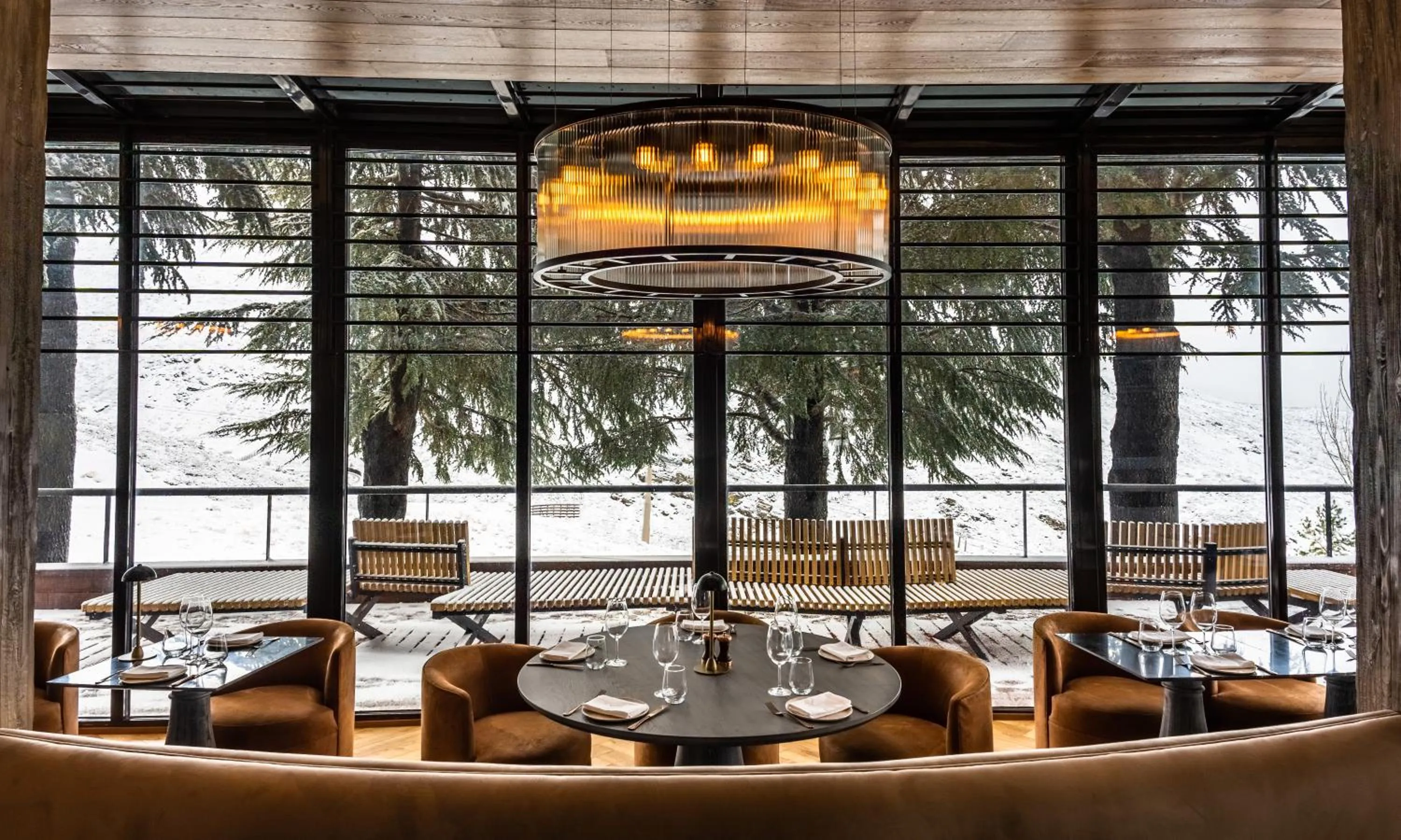 Restaurant/places to eat in Hotel Maribel