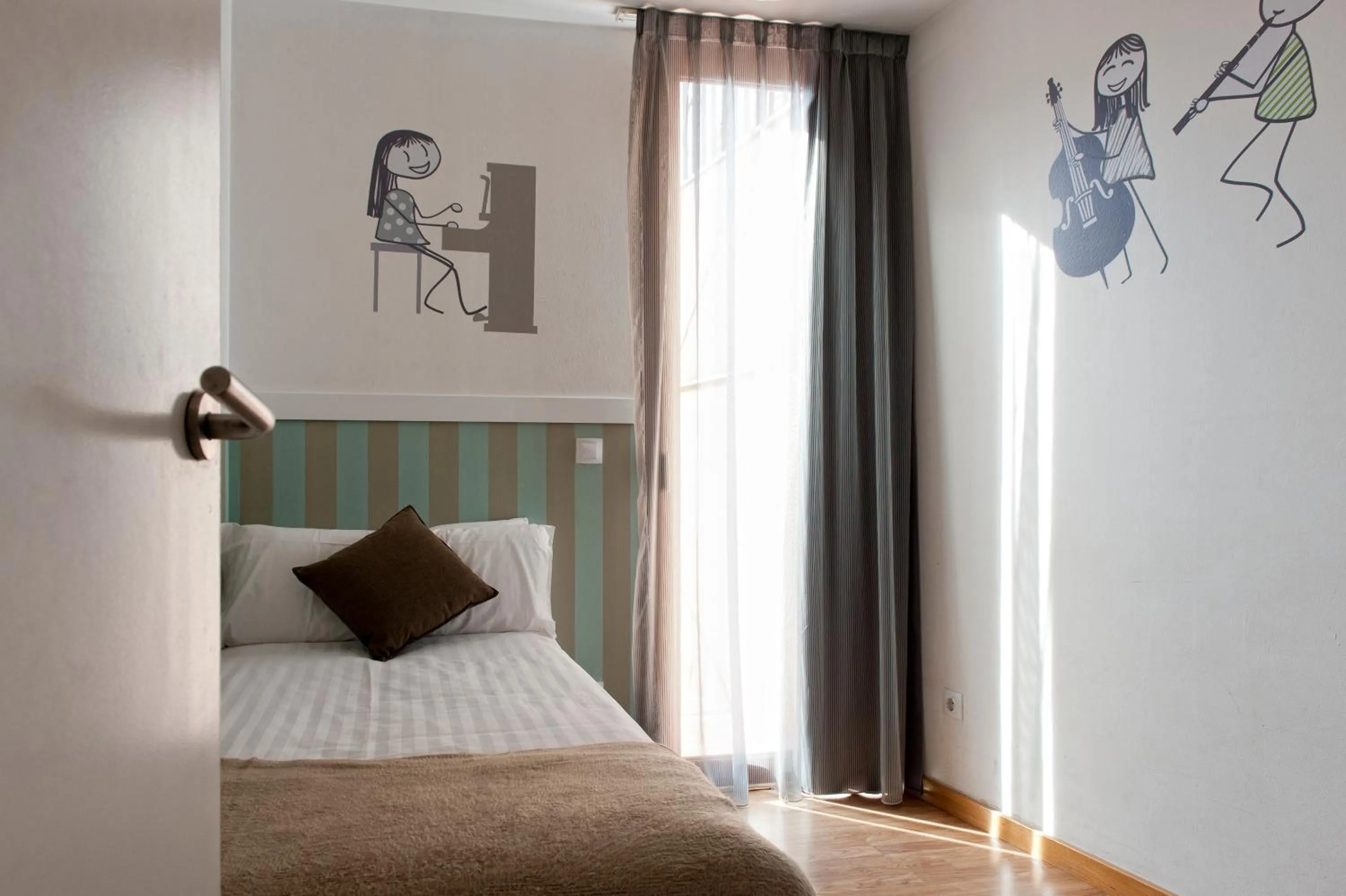 Bedroom, Bed in MH Apartments Liceo