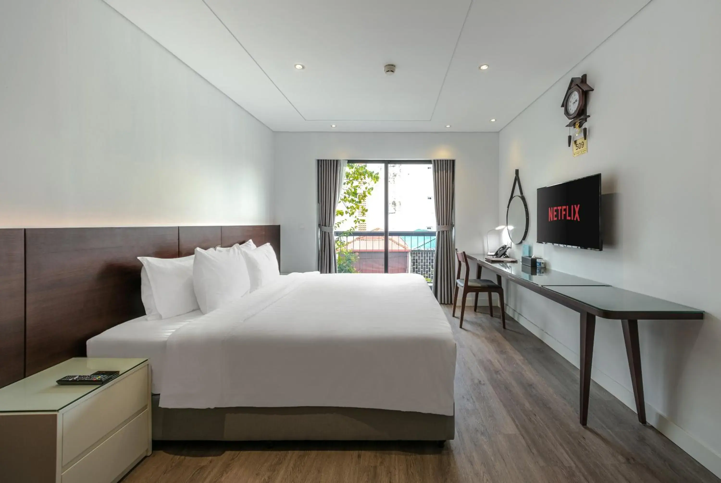 Double or Twin Room with Private Bathroom in A25 Hotel - 18 Nguyễn Hy Quang Double or Twin Room with Private Bathroom in A25 Hotel - 18 Nguyễn Hy Quang