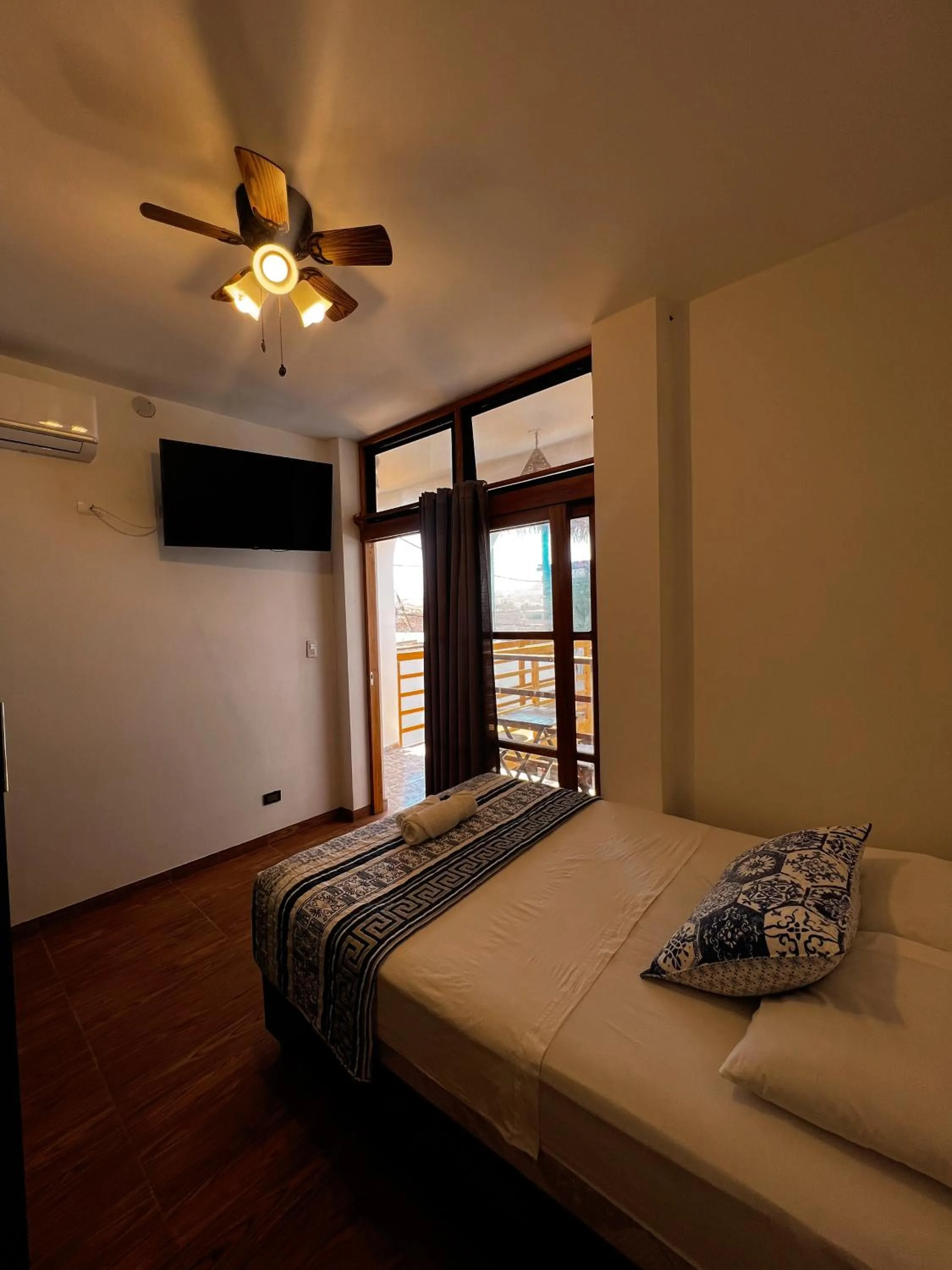 Bed in Gamora Hotel Playa