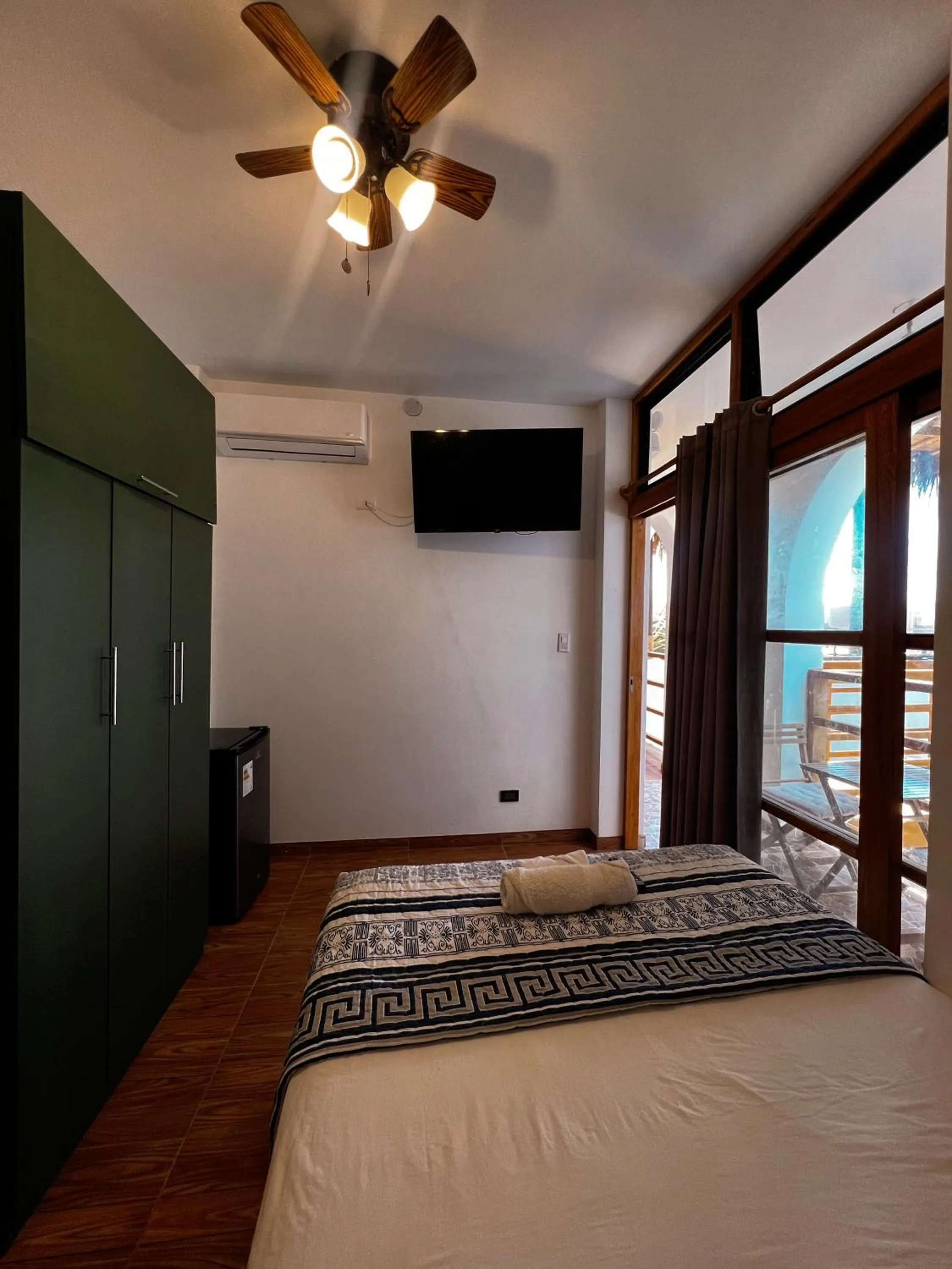 Photo of the whole room, Bed in Gamora Hotel Playa