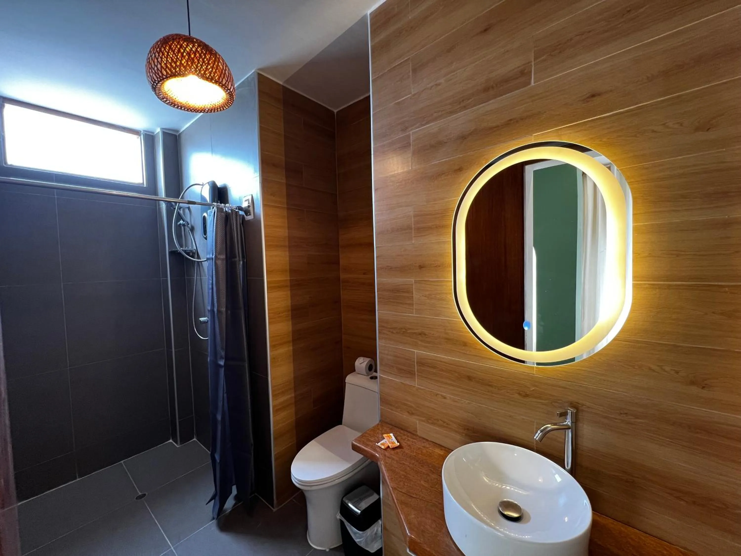 Bathroom in Gamora Hotel Playa