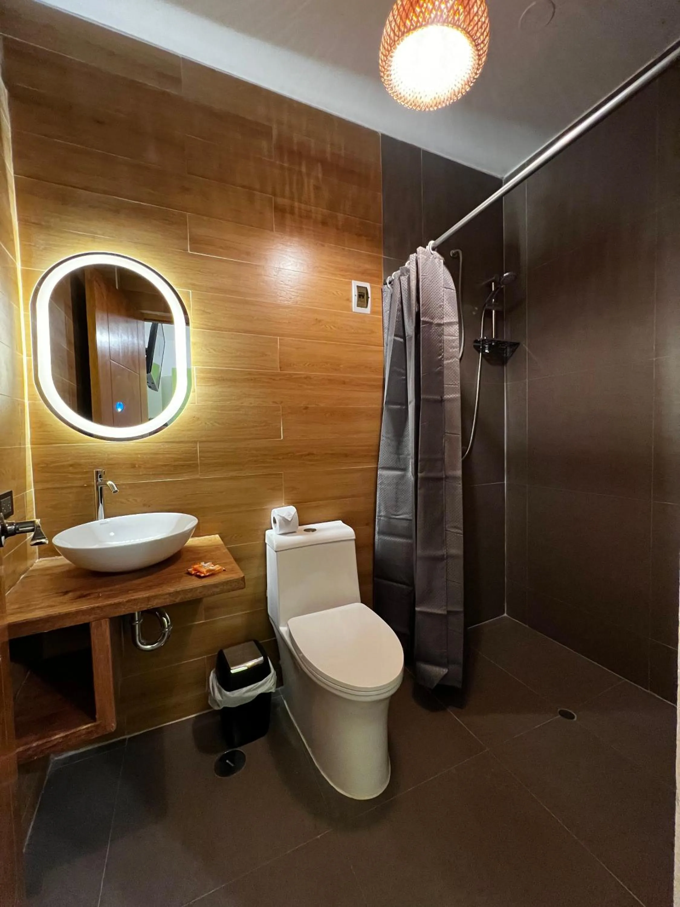 Bathroom in Gamora Hotel Playa