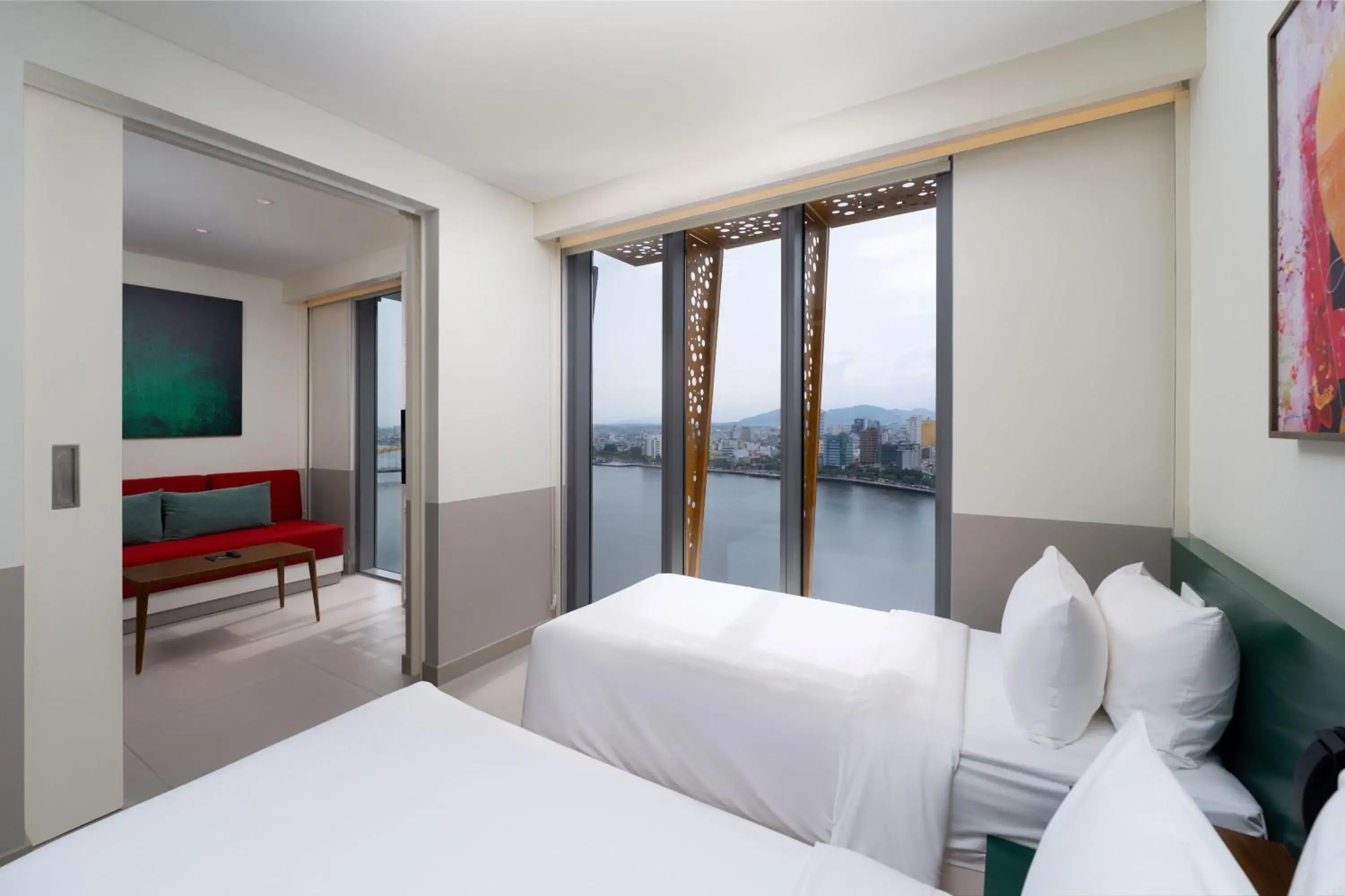 Executive Suite in Wink Icon Hotel Danang Riverside - Luxury Suites - 24hrs Stay & Rooftop Pool Bar Executive Suite in Wink Icon Hotel Danang Riverside - Luxury Suites - 24hrs Stay & Rooftop Pool Bar