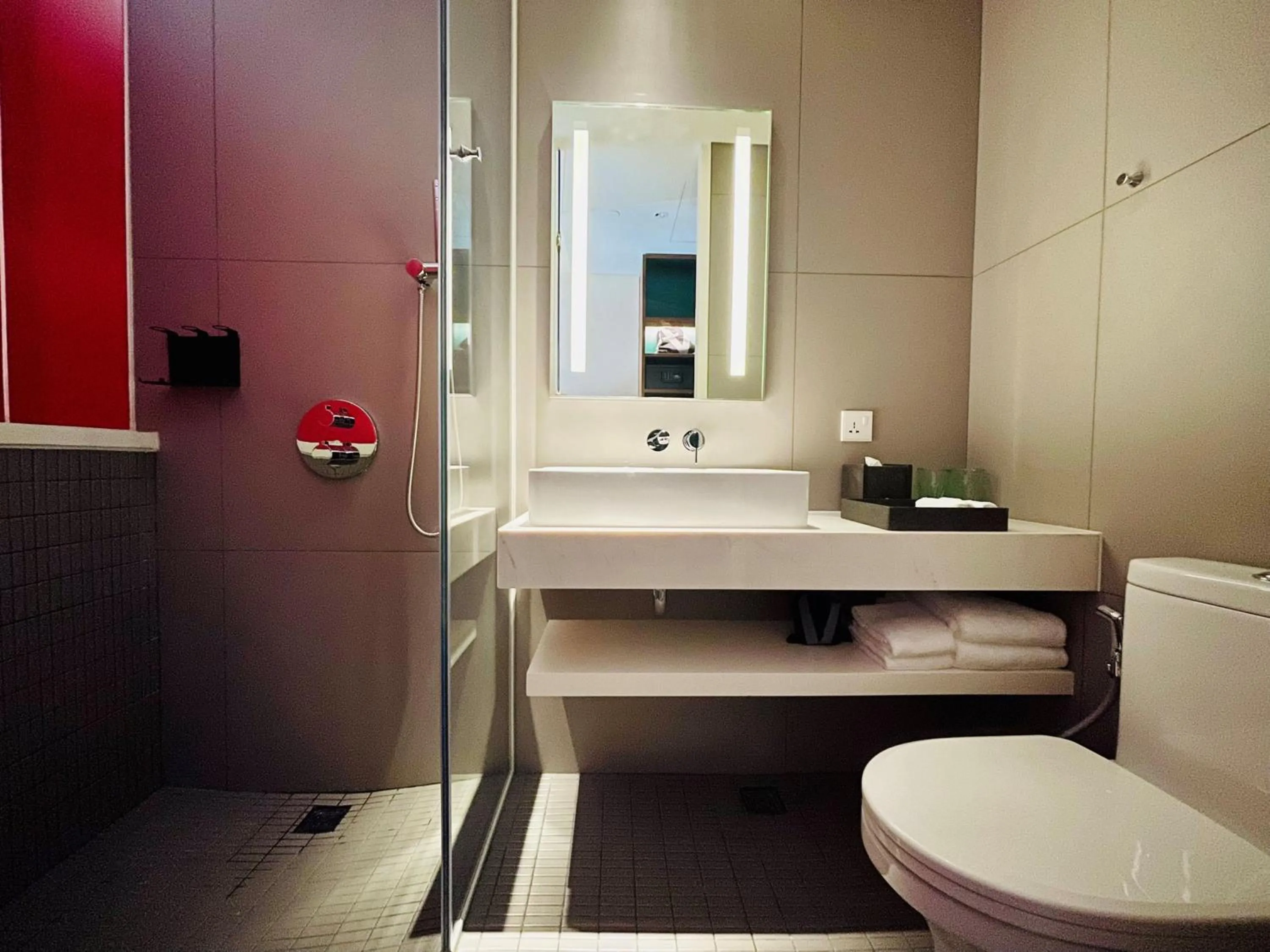 01 Bedroom Junior Suite City View in Wink Icon Hotel Danang Riverside - 24hrs Stay & Rooftop Pool Bar