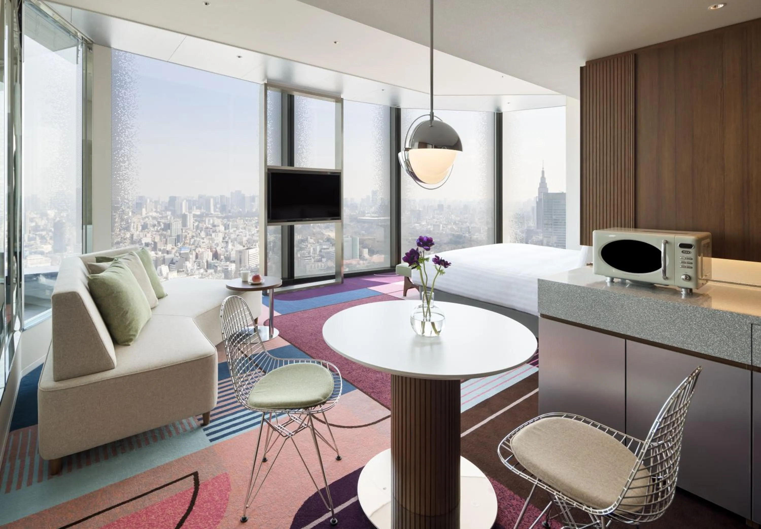 Living room, Bed in HOTEL GROOVE SHINJUKU, A PARKROYAL Hotel