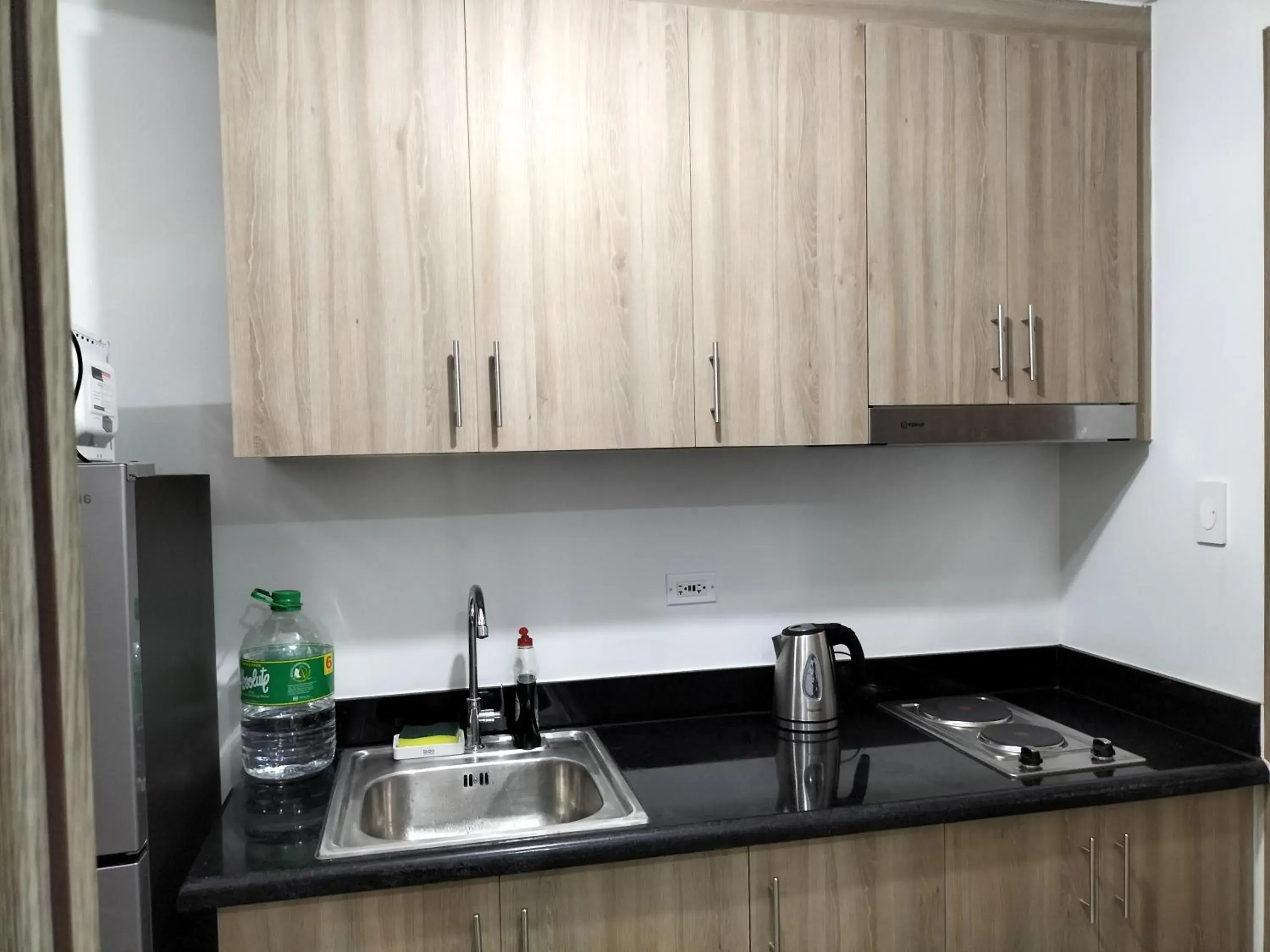 Studio with Balcony in Cozy22 1BR at Shore2 Tower2 Studio with Balcony in Cozy22 1BR at Shore2 Tower2