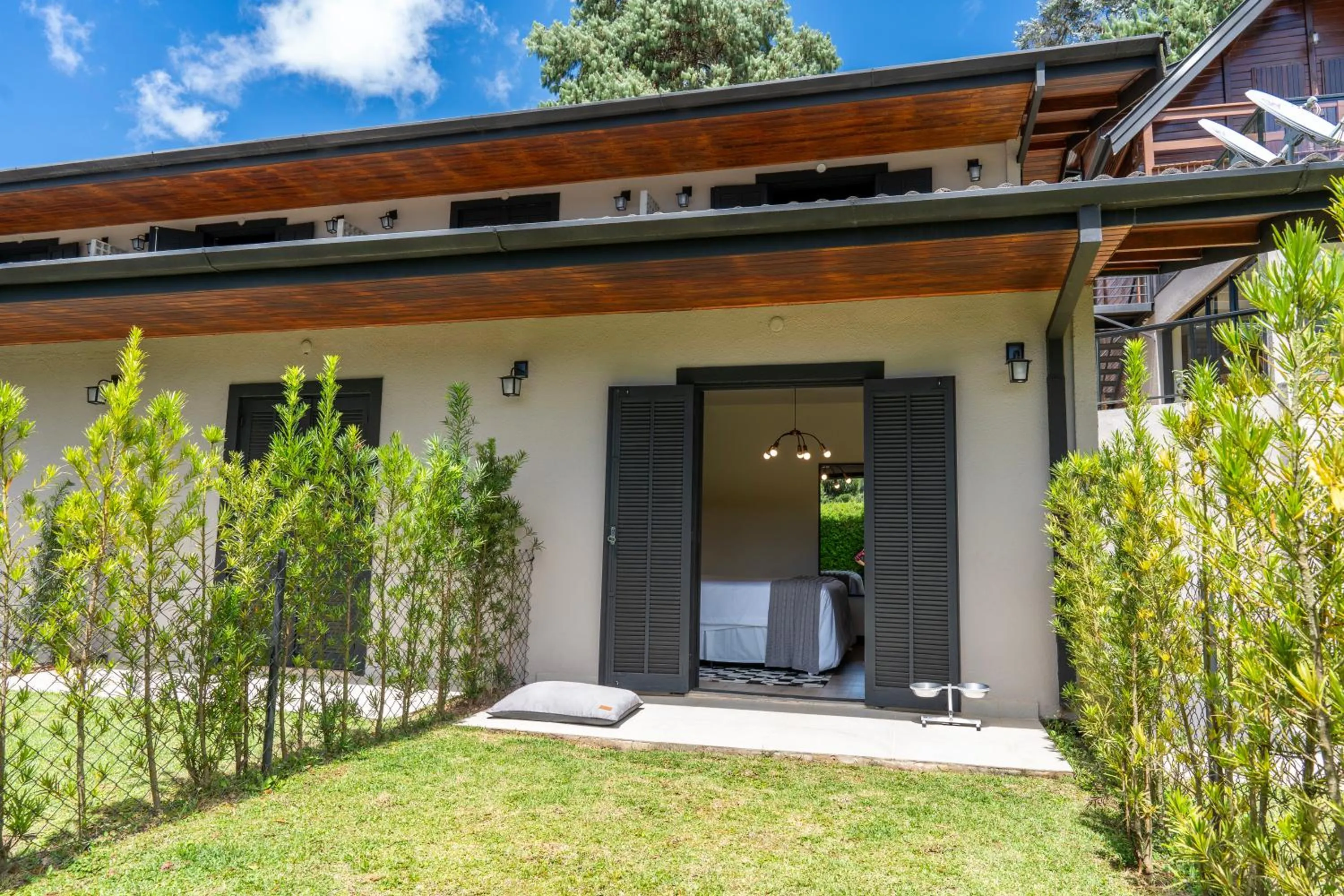 Day in Pousada Terrazzo Bonjardim - by Easy Hotéis