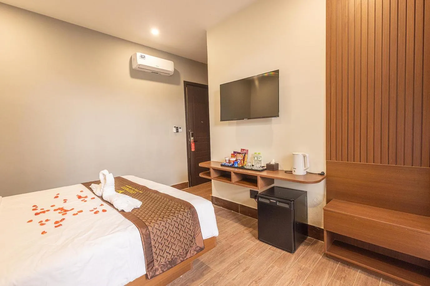 Bedroom, Bed in GREENECO DA LAT HOTEL - Khách sạn Green Eco Đà Lạt