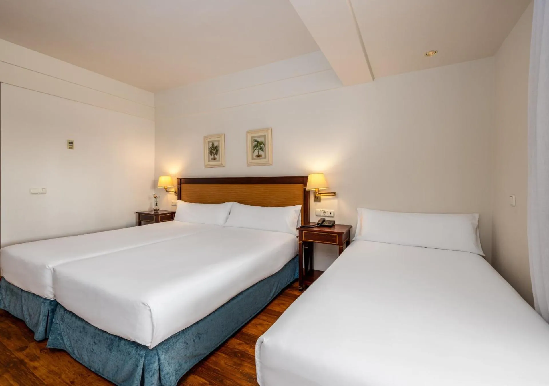 Bed in AZZ Guadacorte Campo de Gibraltar