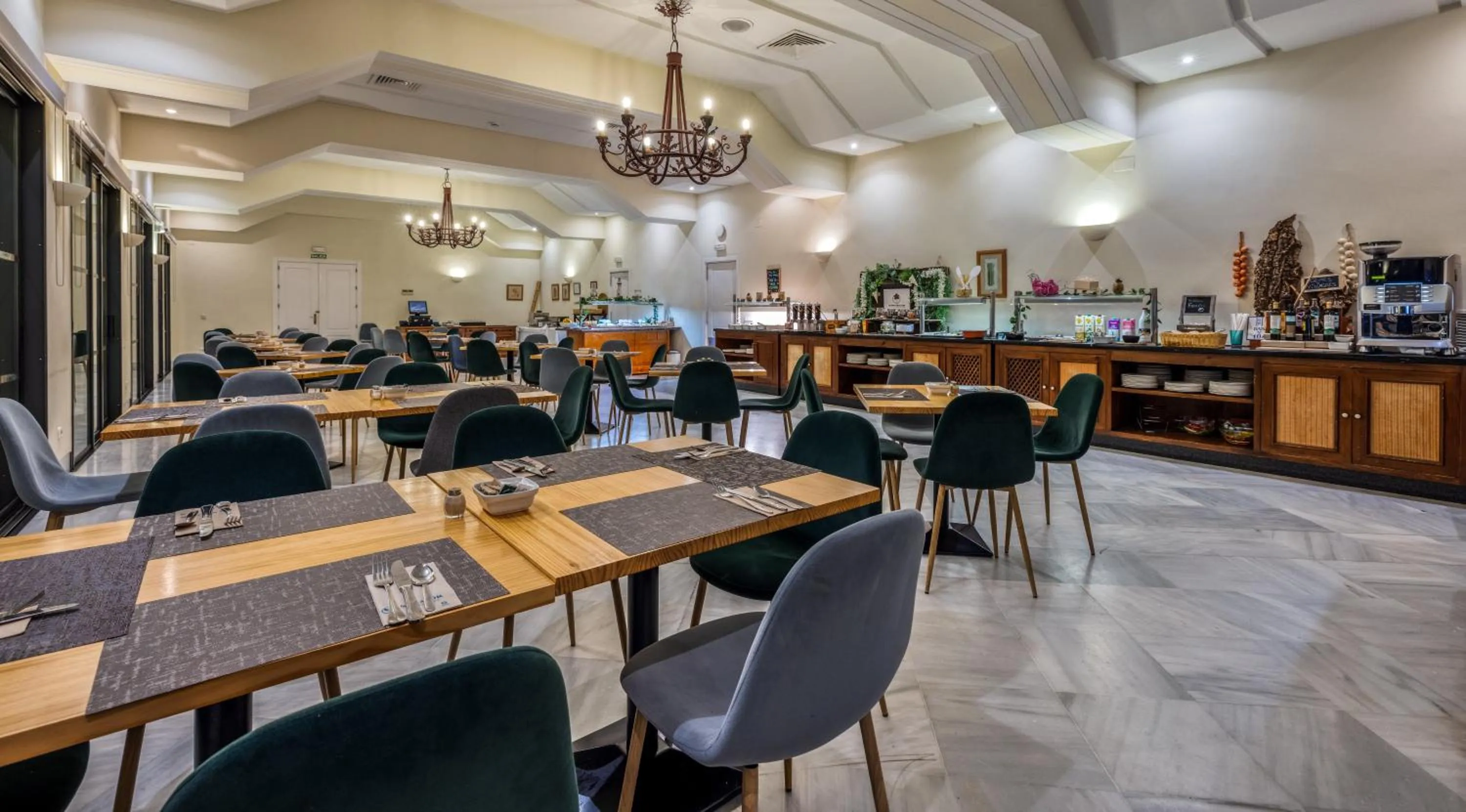 Buffet breakfast in AZZ Guadacorte Campo de Gibraltar