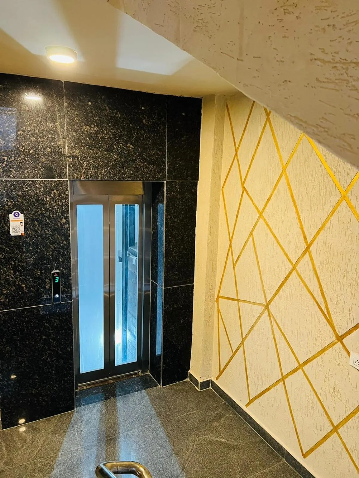 elevator in Hotel RIVERB