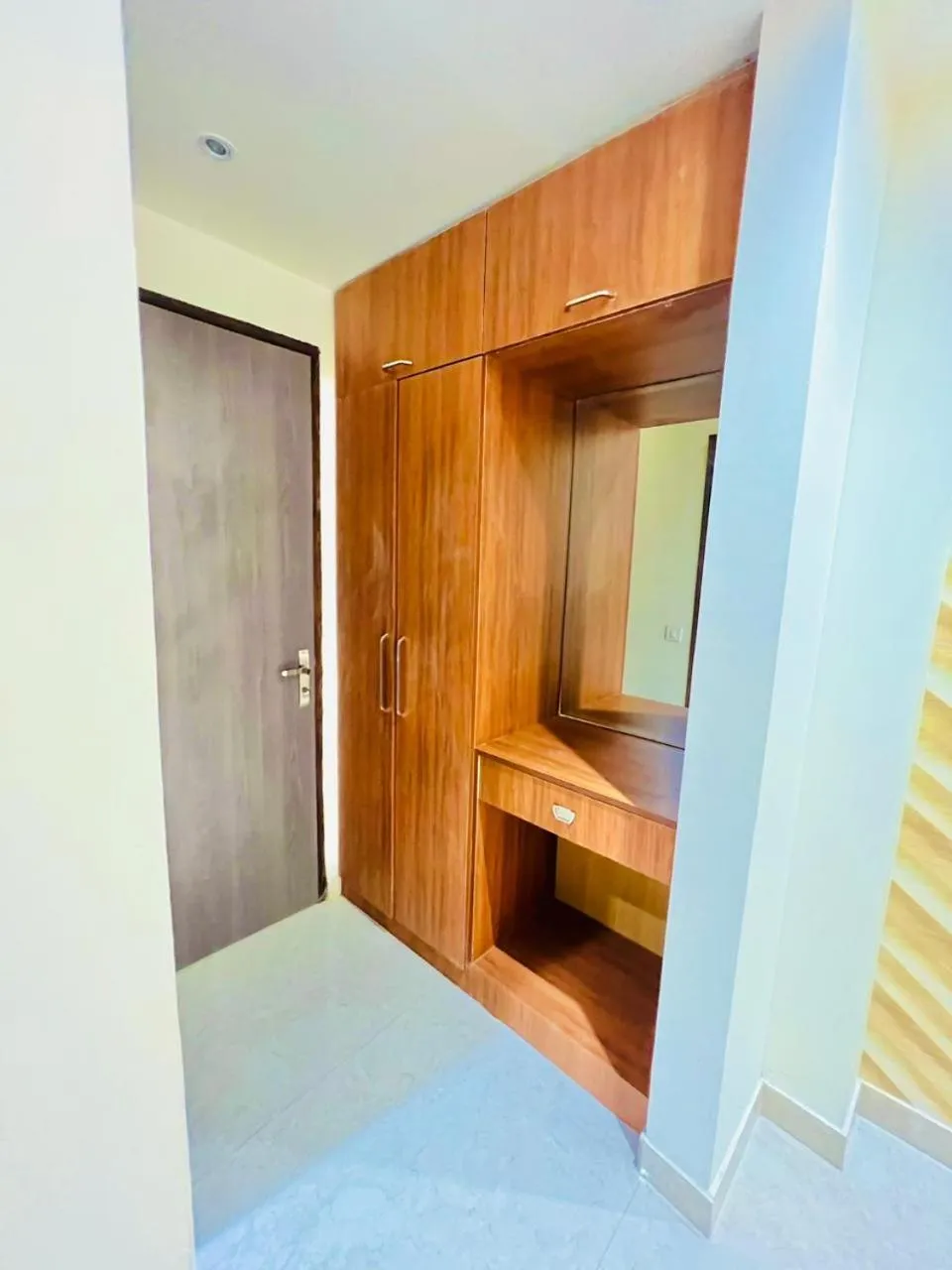 wardrobe in Hotel RIVERB
